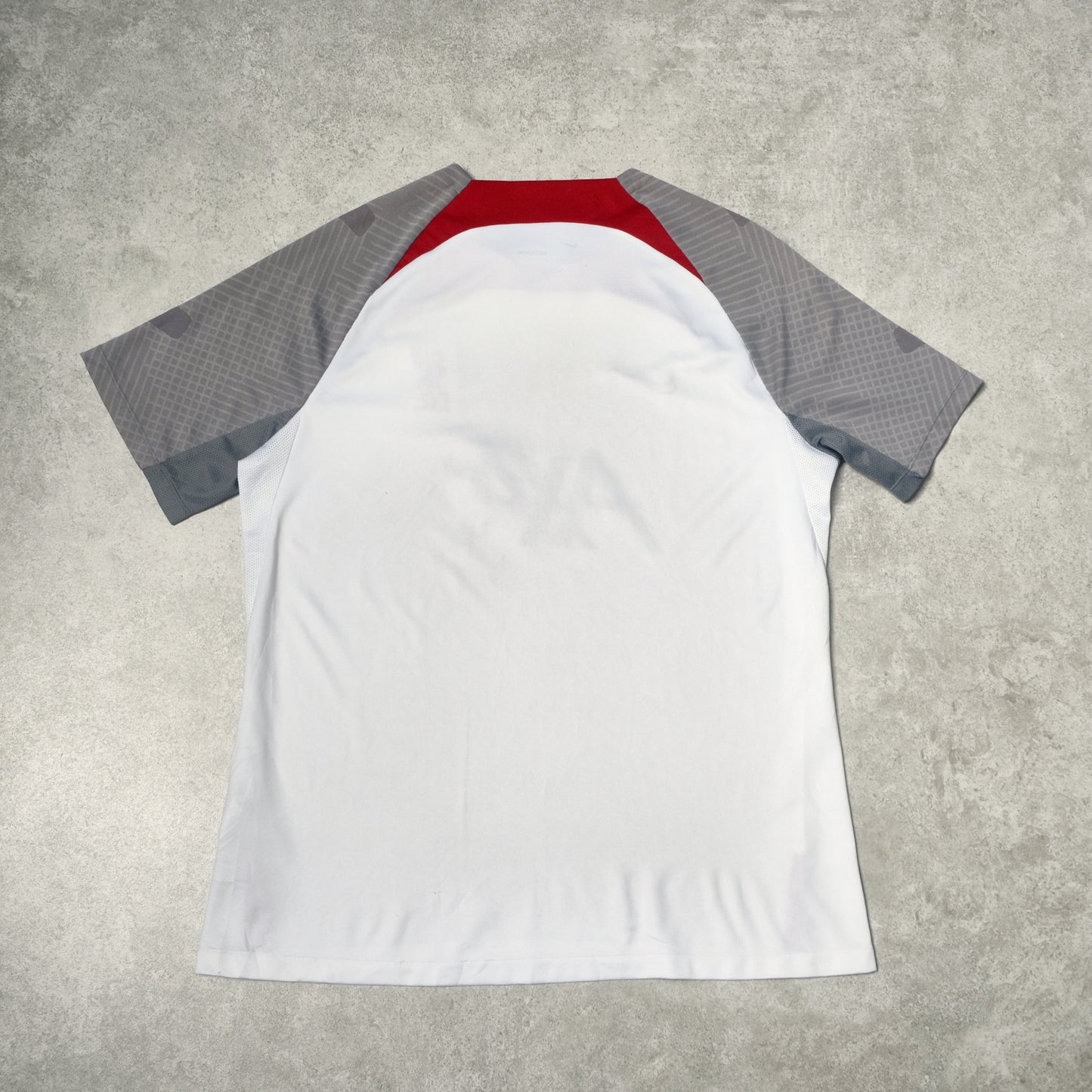 2022/23 Liverpool Training Shirt Nike (L/XL)