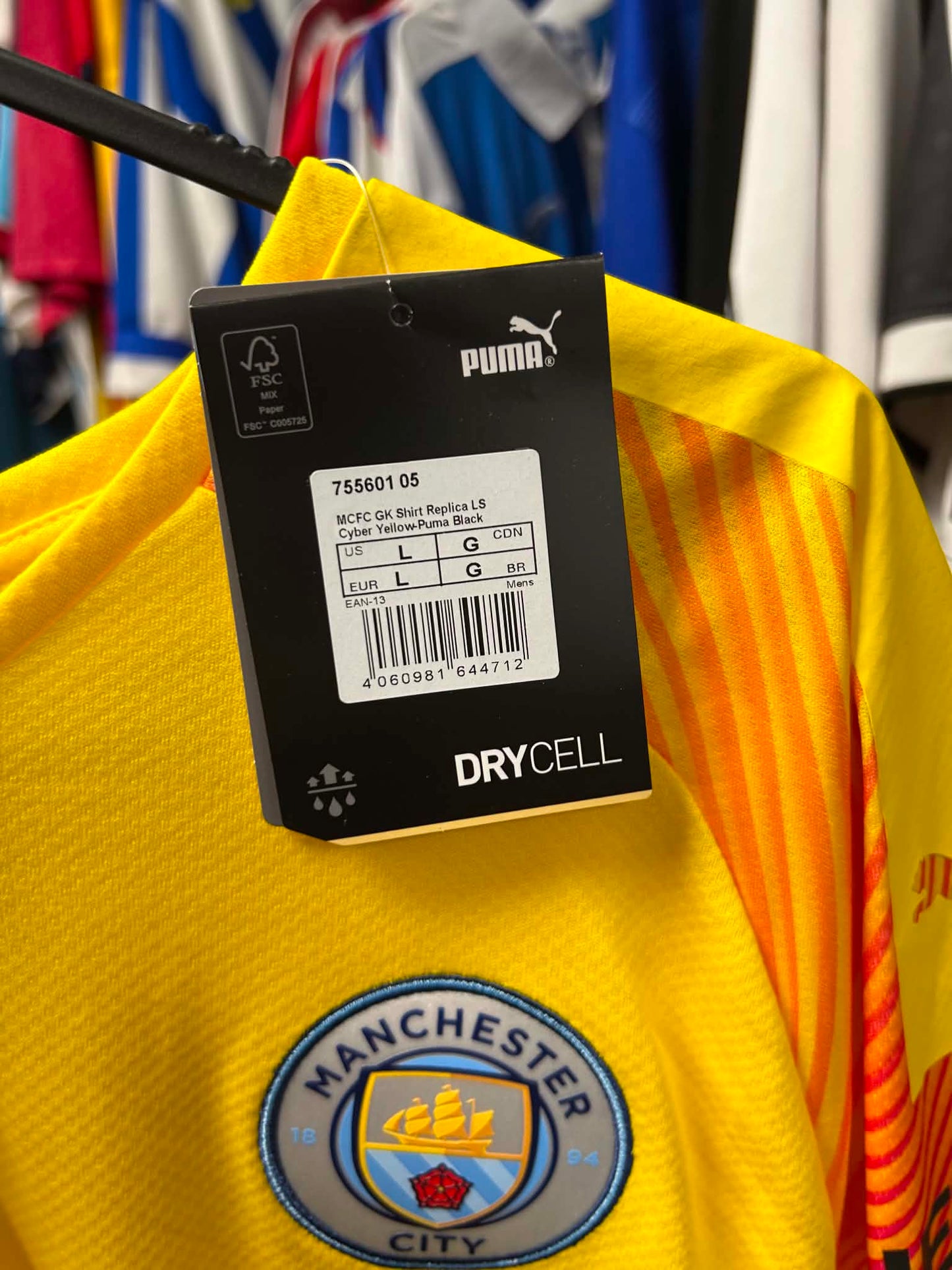 Manchester City 2019-2020 Goalkeeper Shirt (BNWT) L