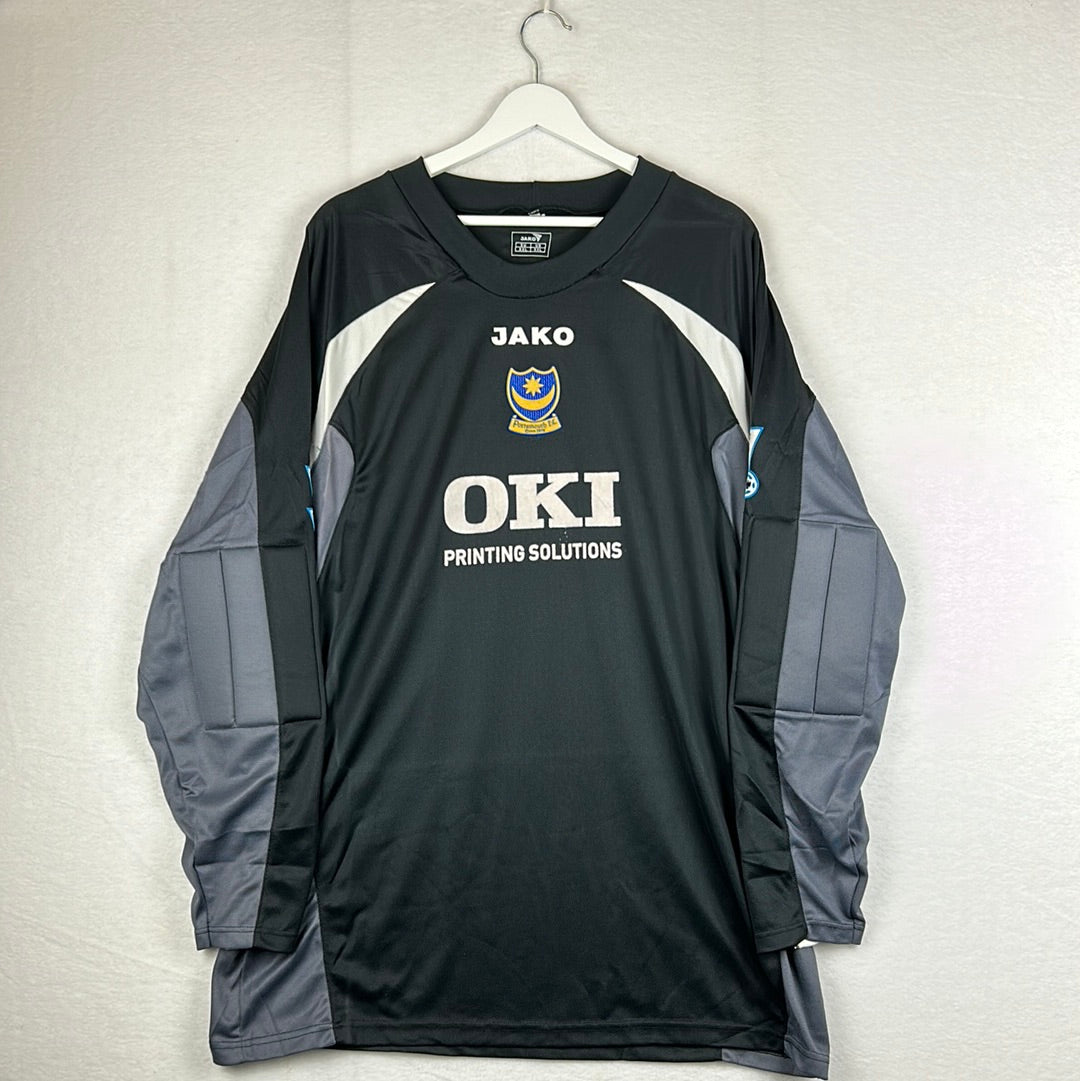 Portsmouth 2006/2007 Match Worn Goalkeeper Shirt - James 1