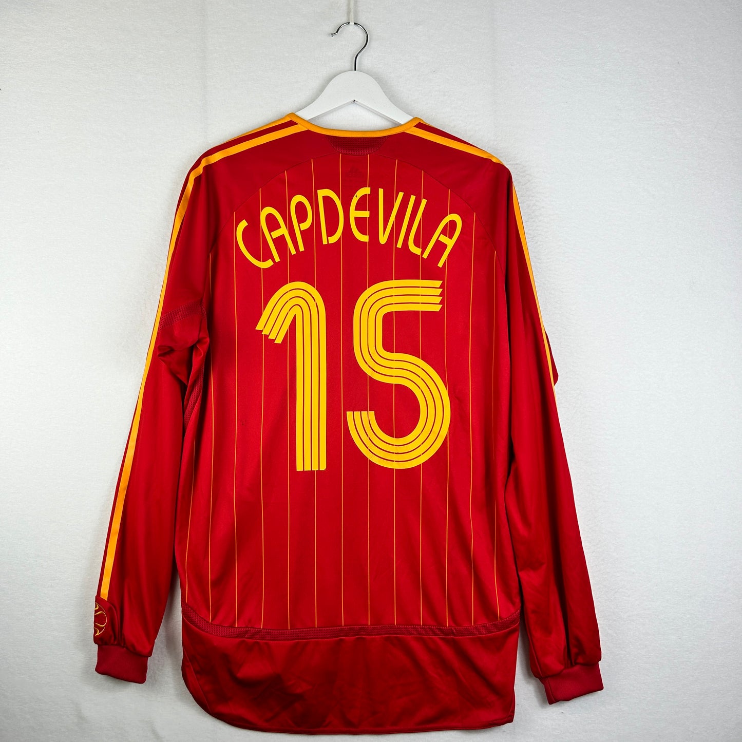 Spain 2006 Player Issue Home Shirt - Capdevilla 15