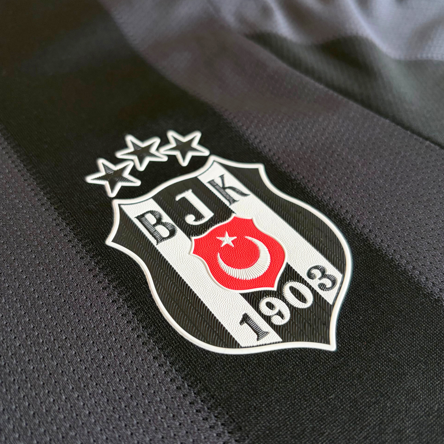 2018-19 Besiktas Away Shirt - L