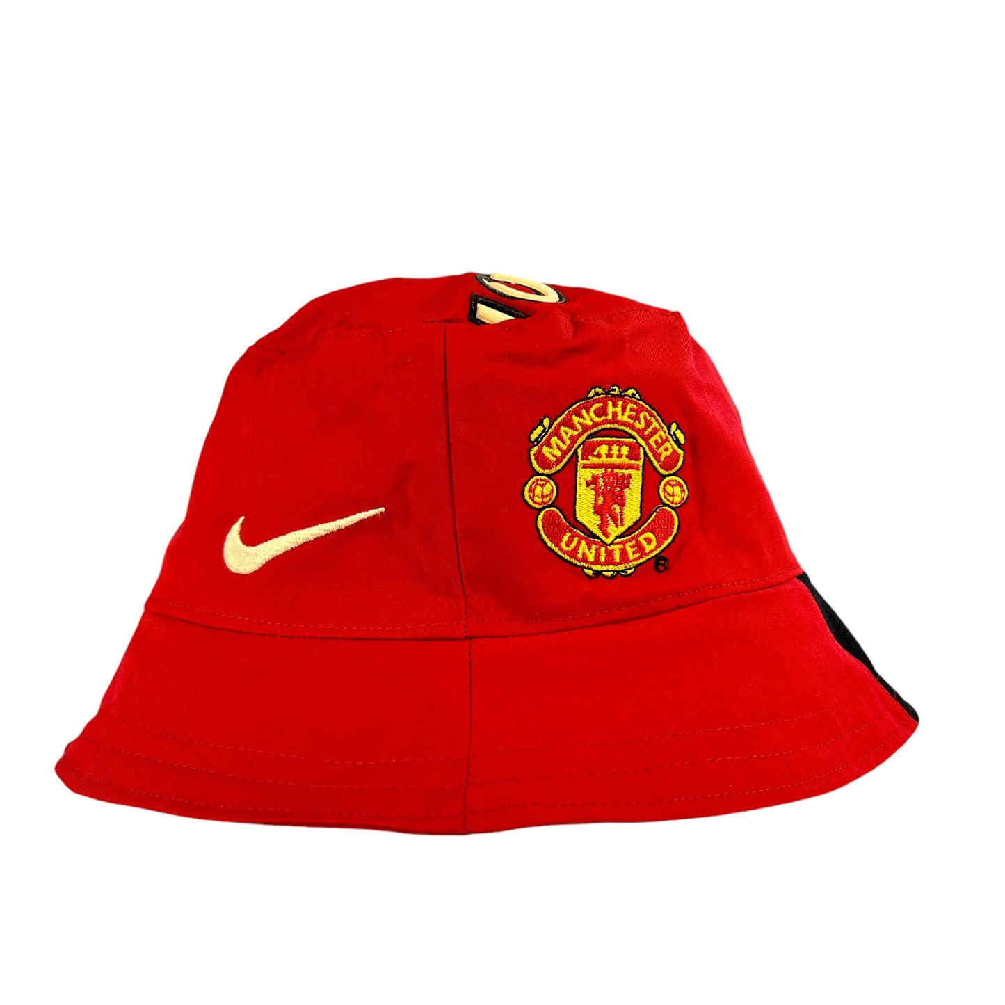 Manchester United 02/03 Upcycled Home Shirt Bucket Hat