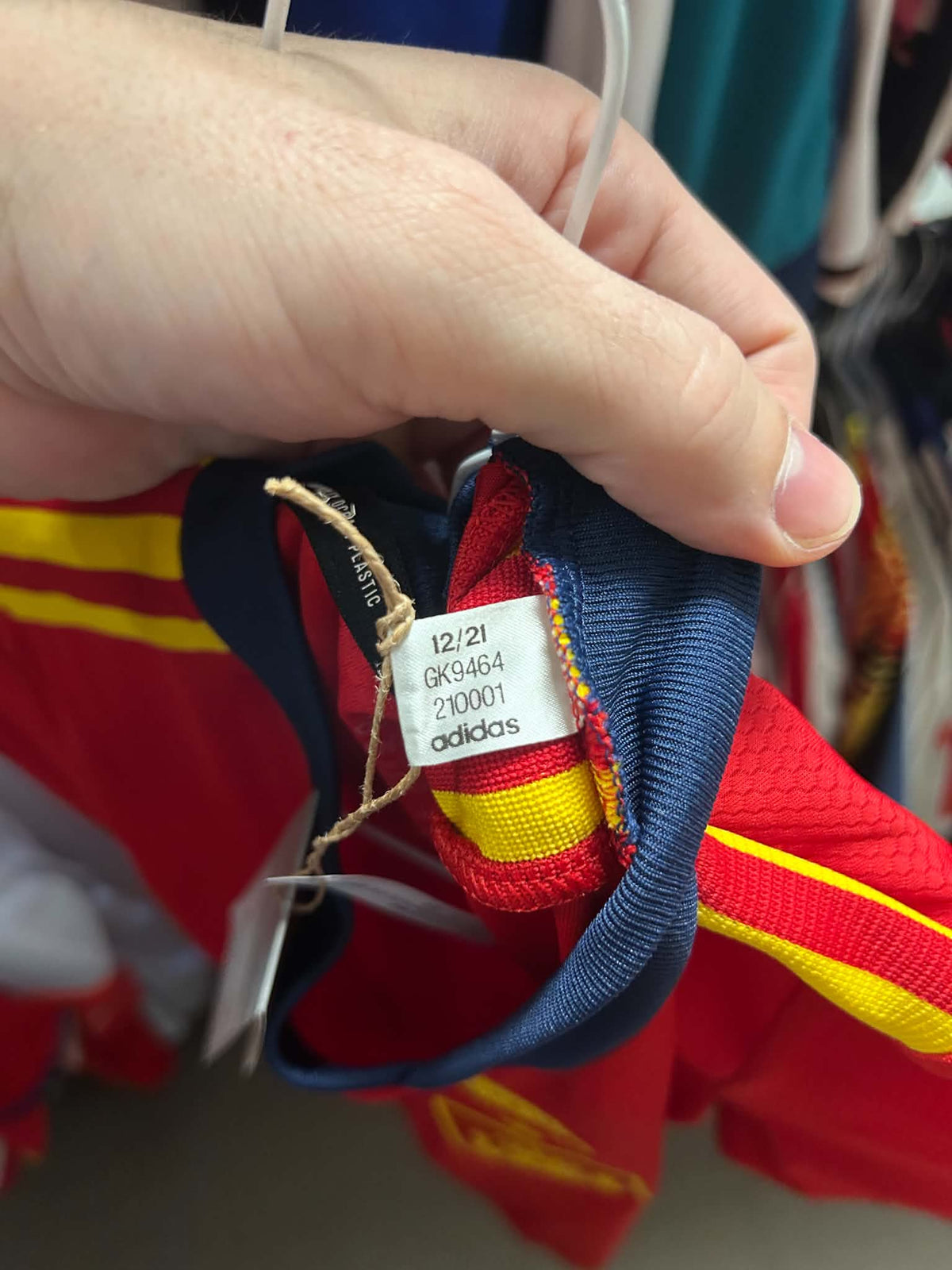 Spain 2021 Home Football Shirt (BNWT) M