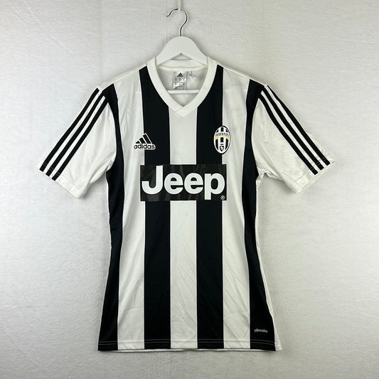 Juventus 2015-2016 Home Shirt