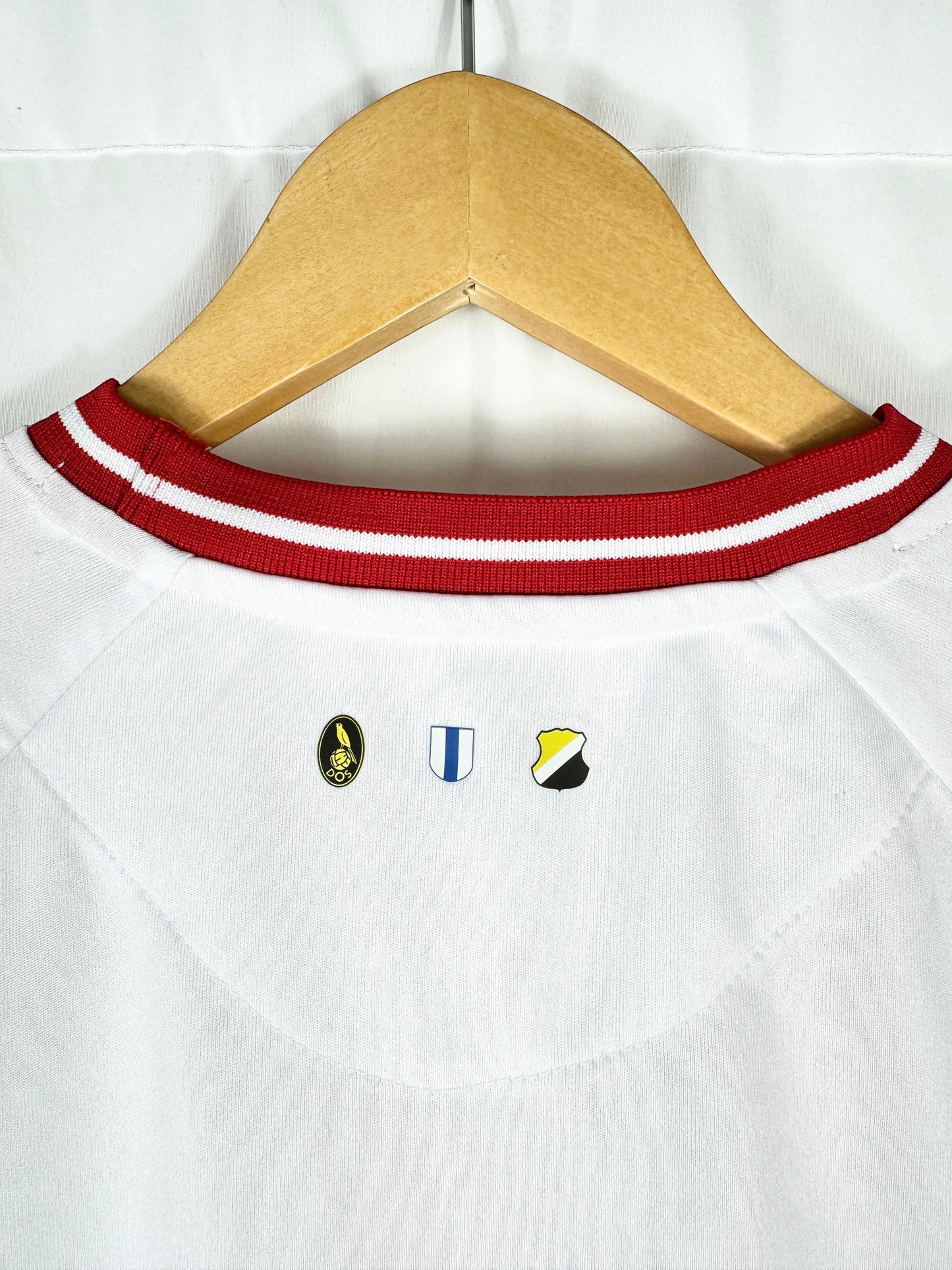FC Utrecht 2023-24 Home - Size M