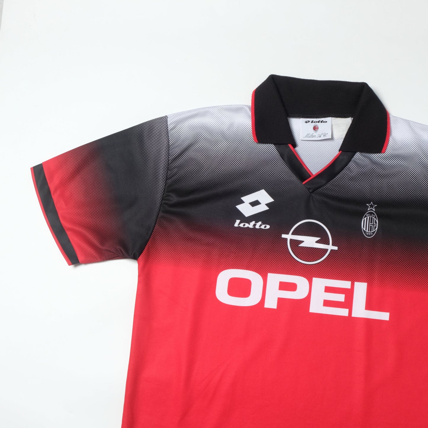 1996/97 AC Milan Training Shirt Lotto (L/XL)