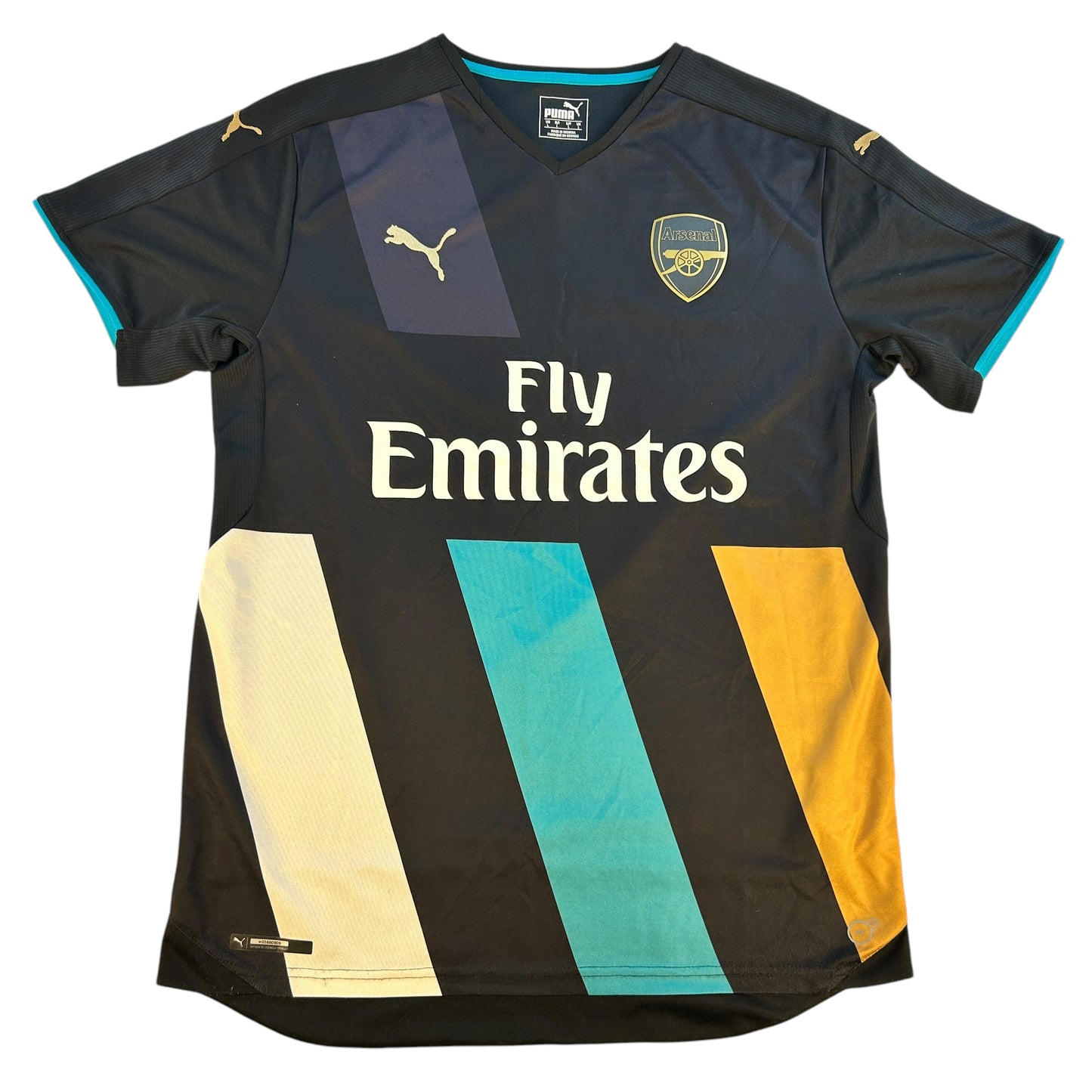 Arsenal 2015/2016 Third Shirt front