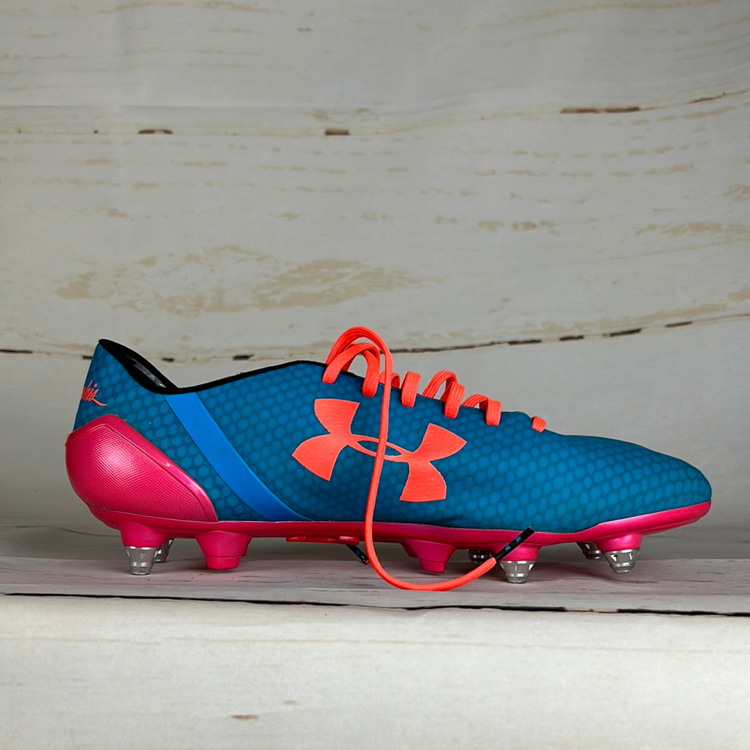 Pink under armour rugby boots best sale