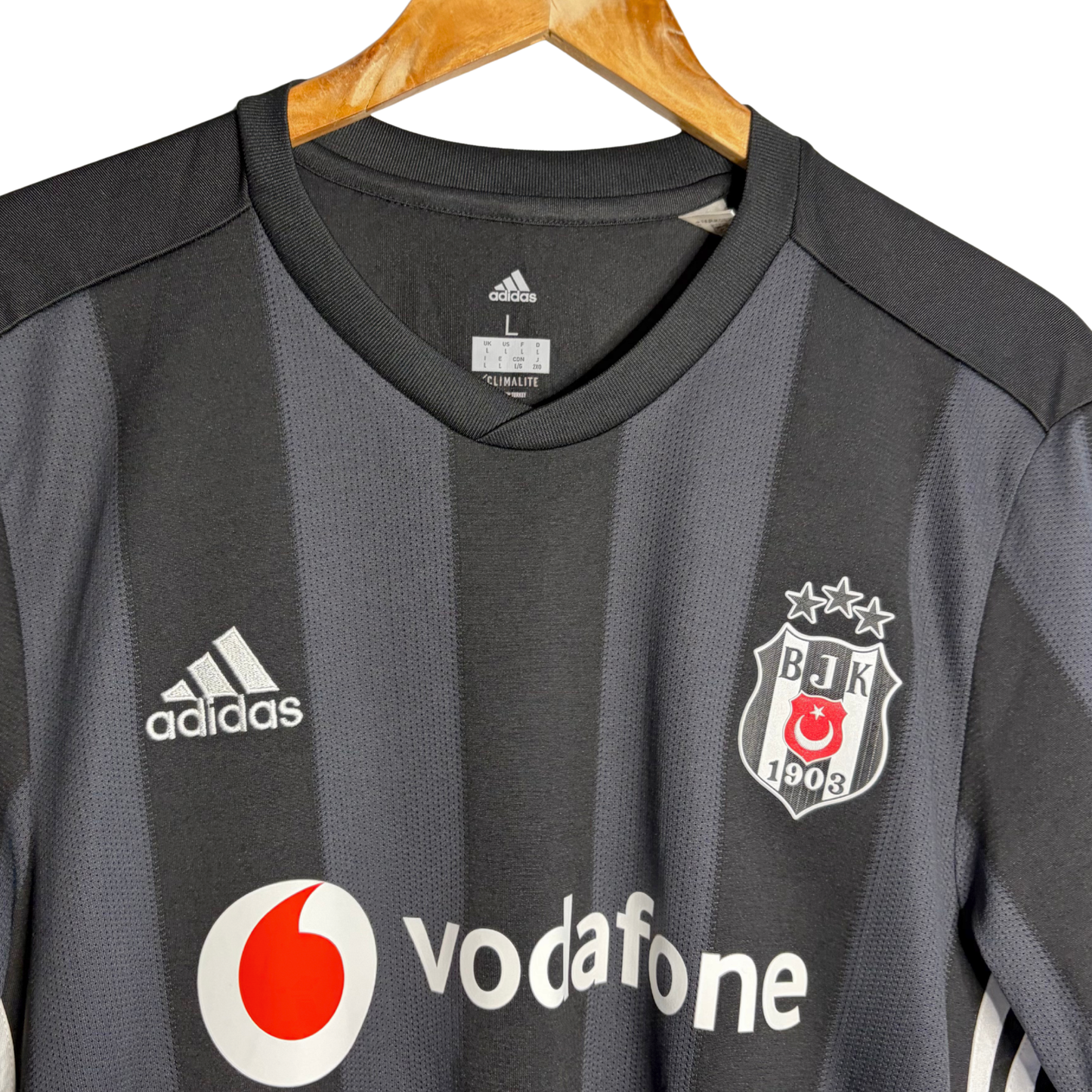 2018-19 Besiktas Away Shirt - L