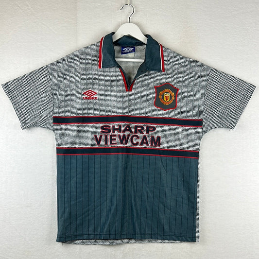 Manchester United 1995-1996 Away Shirt 