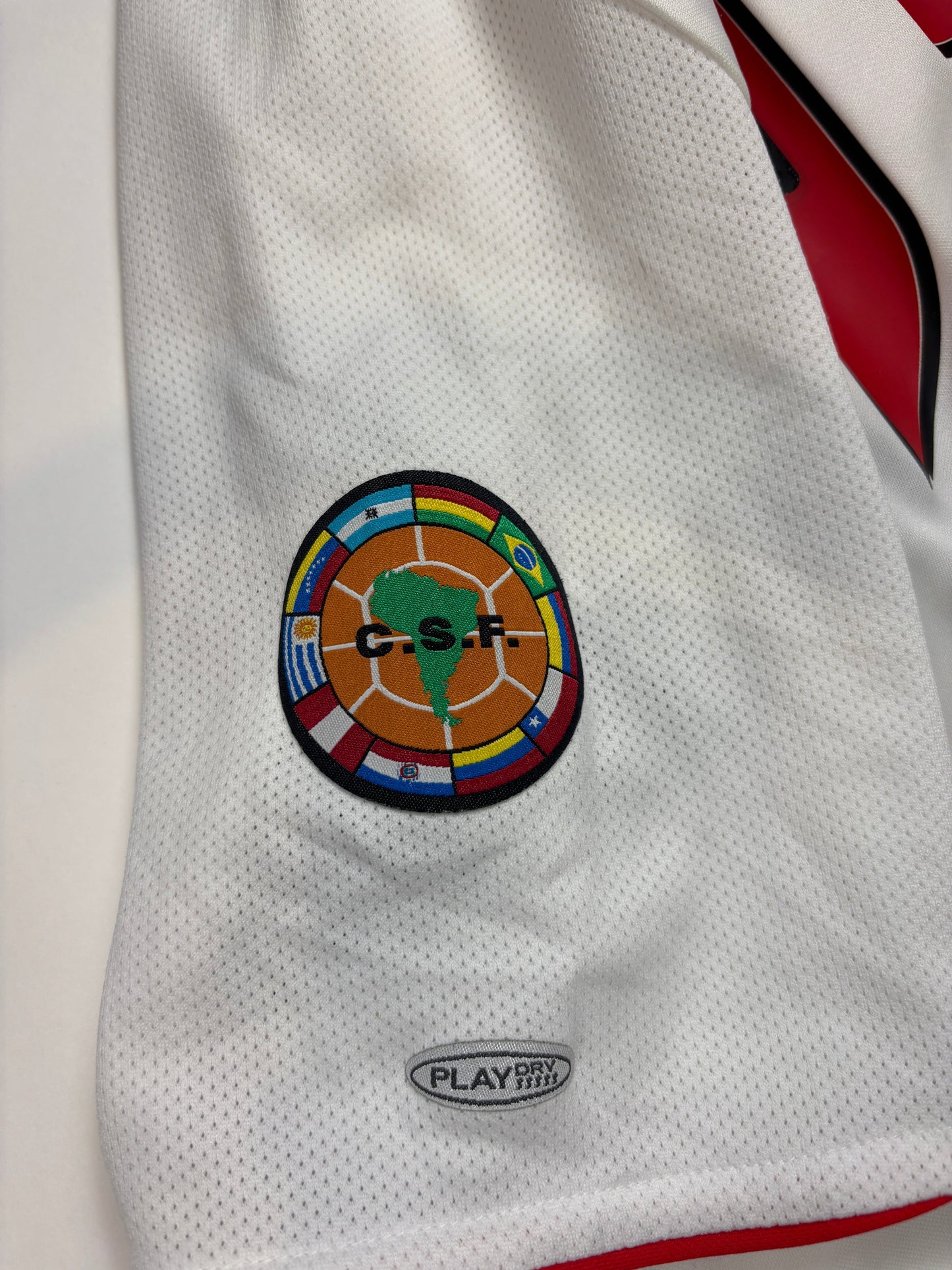 Sao Paulo Home Shirt 2006 (L) Thiago 19