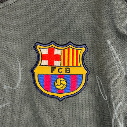 Barcelona 2006/2007 Player Issue Away Goalkeeper Shirt - Valdes 1 - Signed