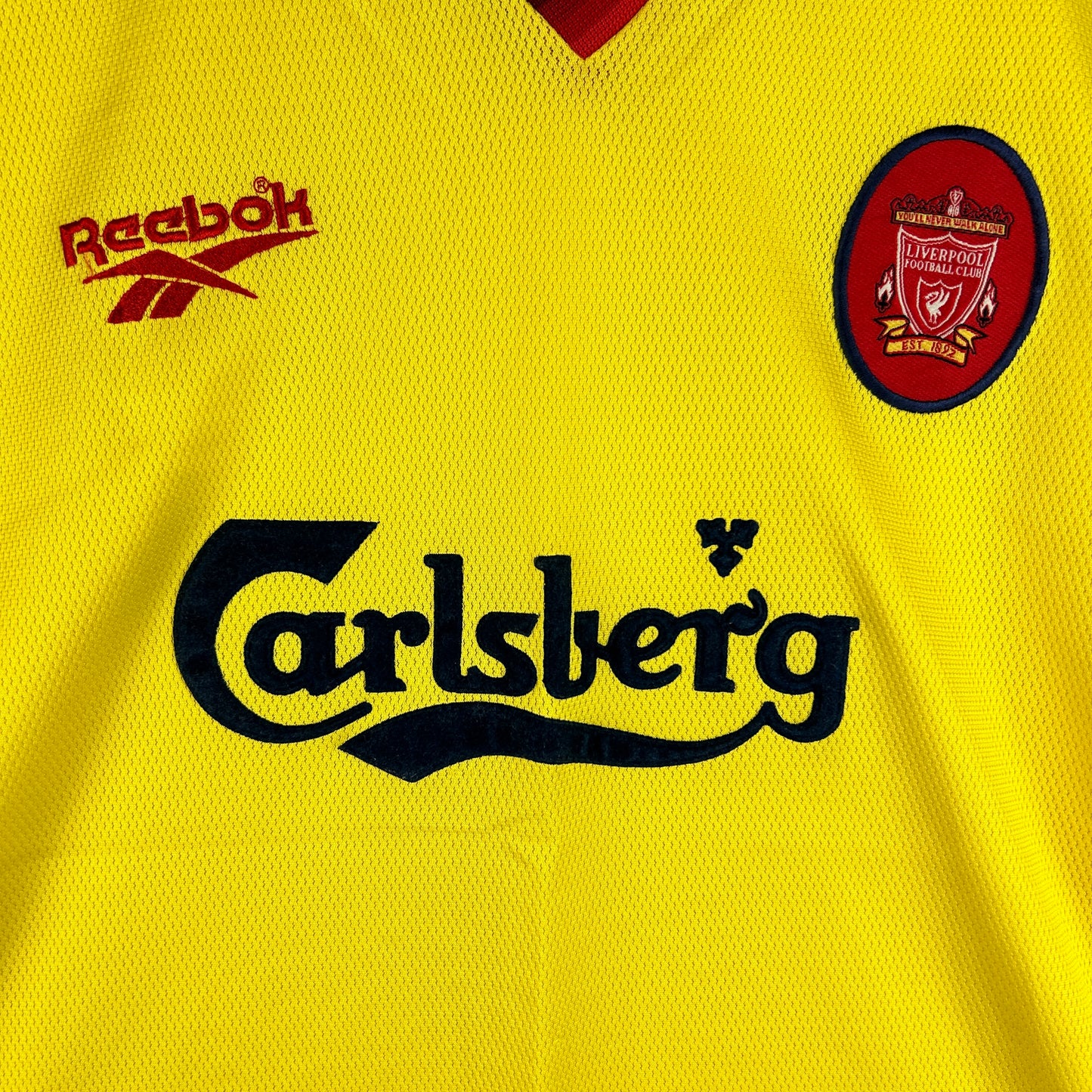 Liverpool 1997-1998 Away Shirt - Medium (38-40) - Mint Condition