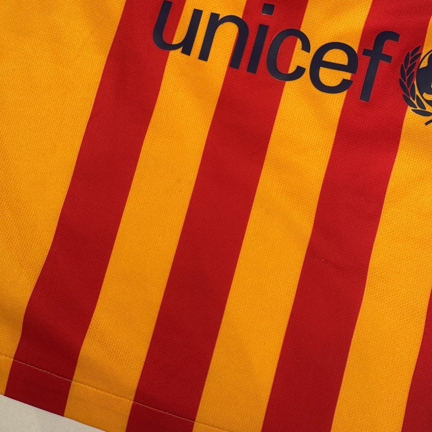 MESSI 10 Barcelona 2015/2016 Away Football Shirt  Small