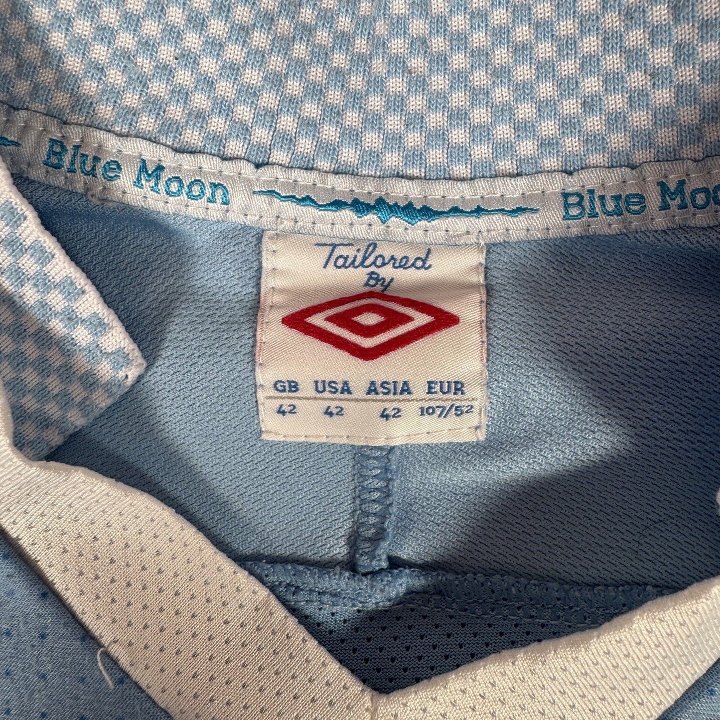 Manchester City 2011/2012 Home Football Shirt  Large