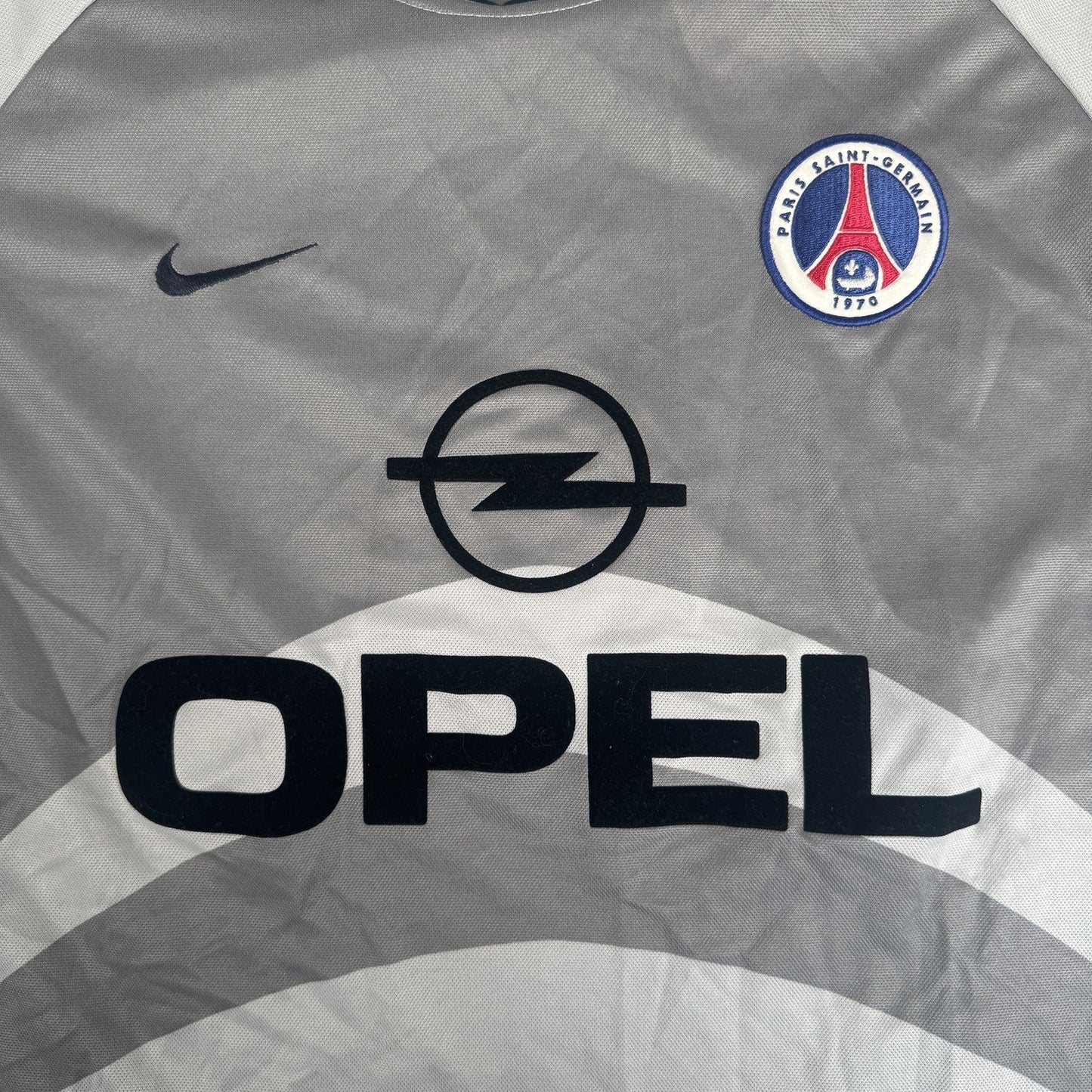 PSG Paris Saint-Germain 2001/2002 Away Football Shirt  Large