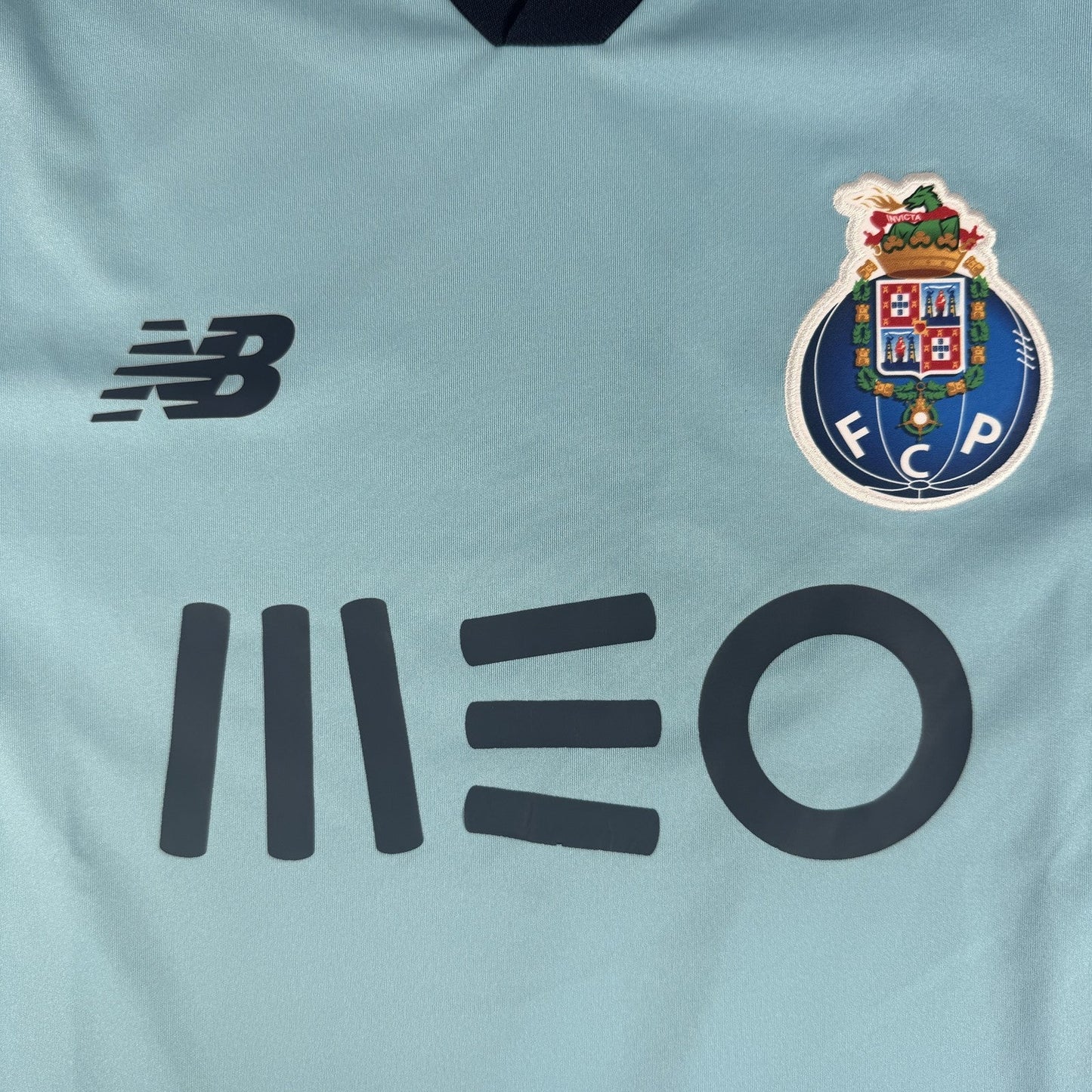 FC Porto 2017/2018 Third Long Sleeve Football Shirt  Large