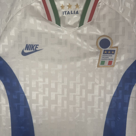 Italy 1996/1997/1998 Training Football Shirt  Medium