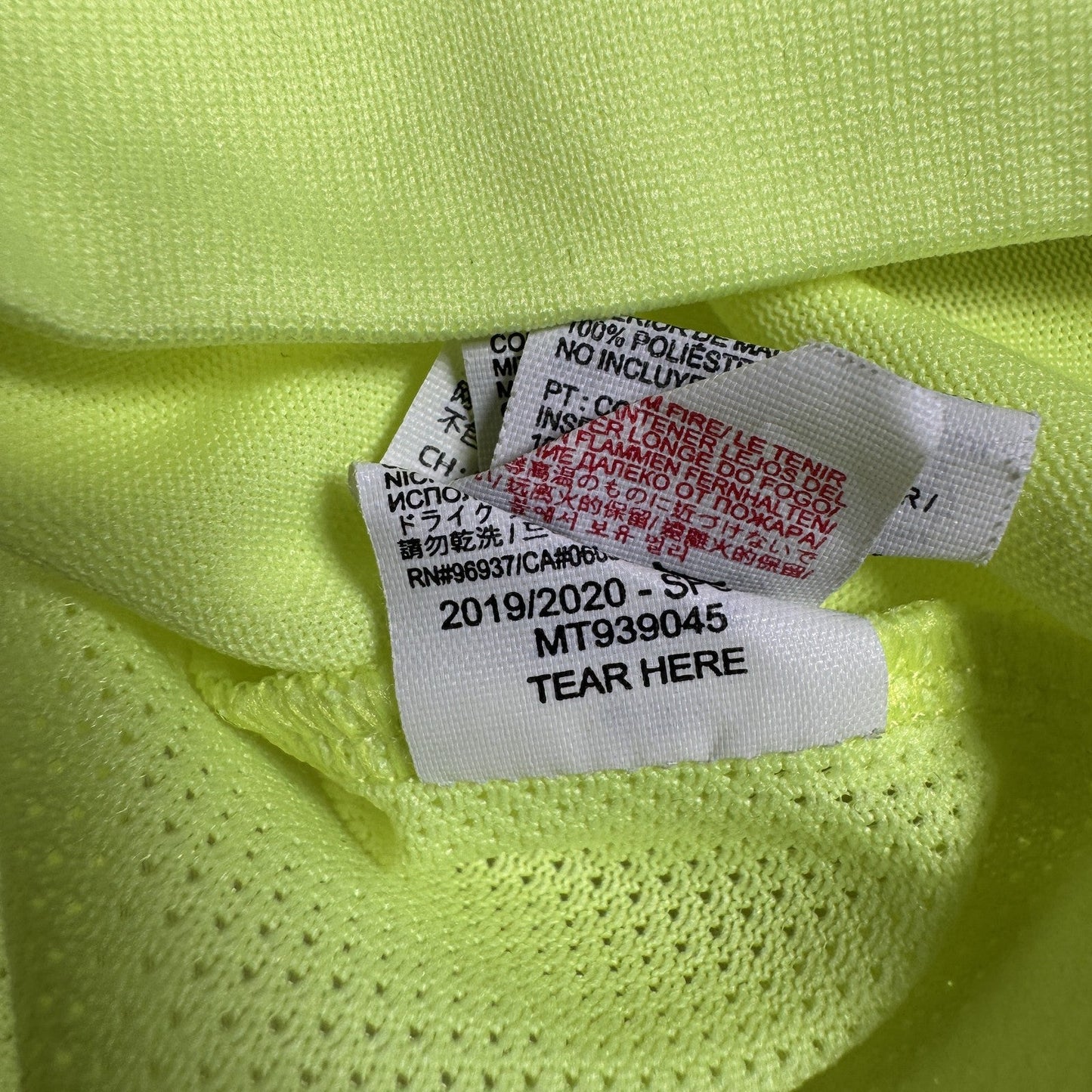 Celtic 2019/2020 Goalkeeper Football Shirt  Small