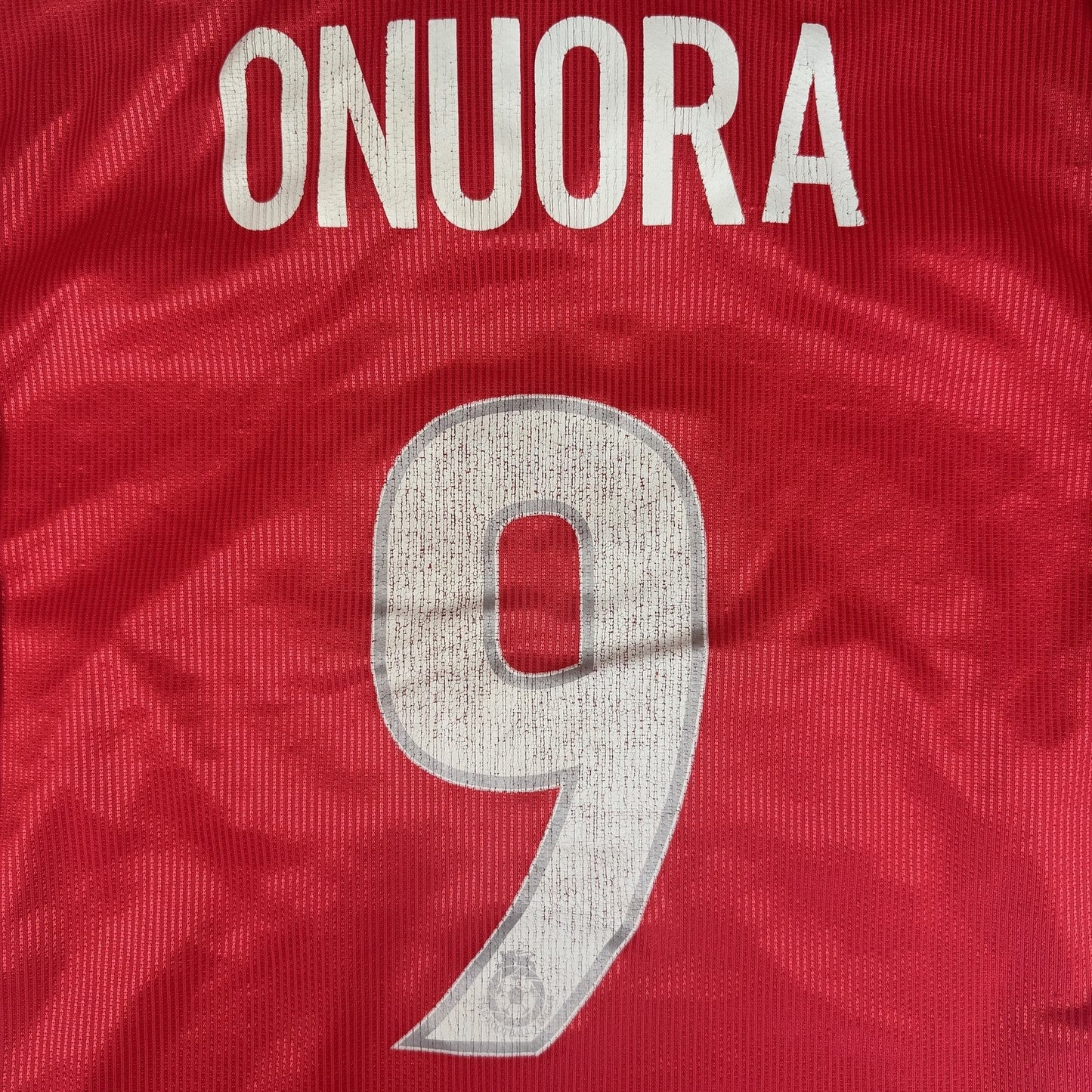 ONUORA 9 Swindon Town 1999/2000 Home Football Shirt  Small