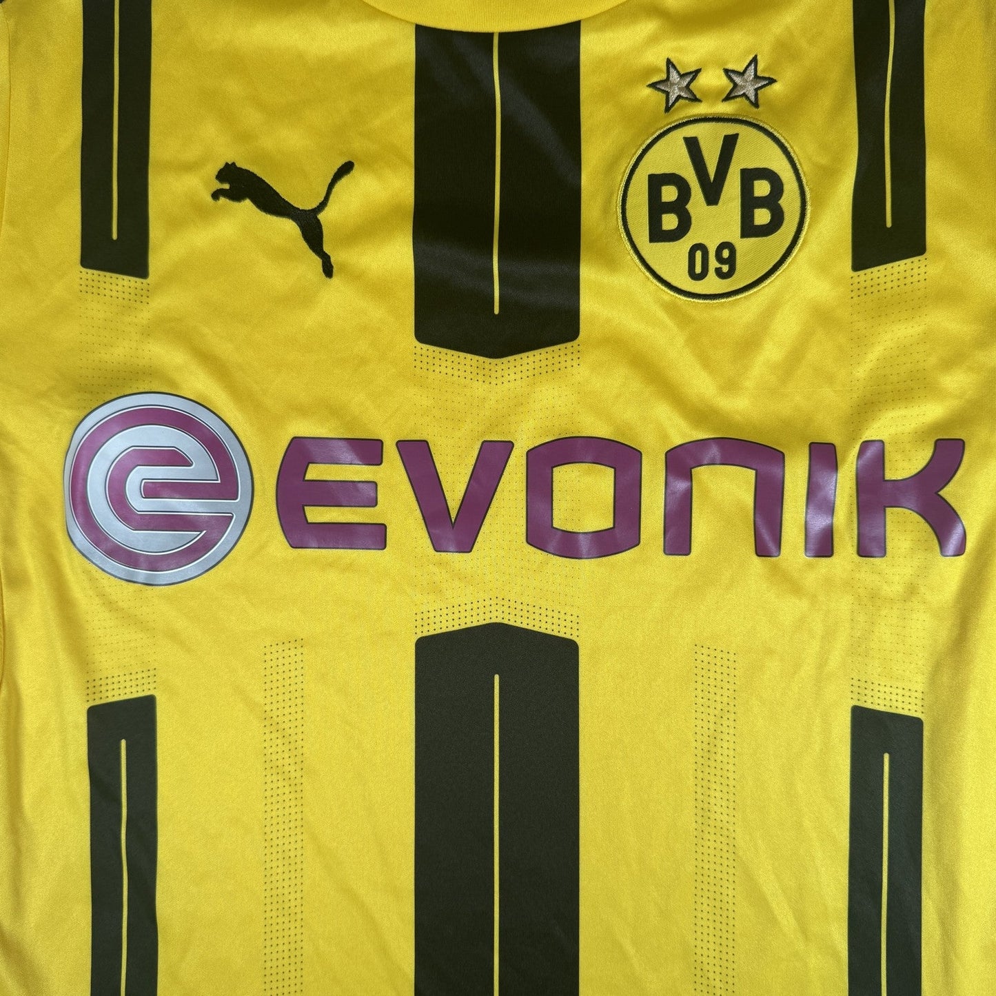 Borussia Dortmund 2016/2017 Home Football Shirt  Medium