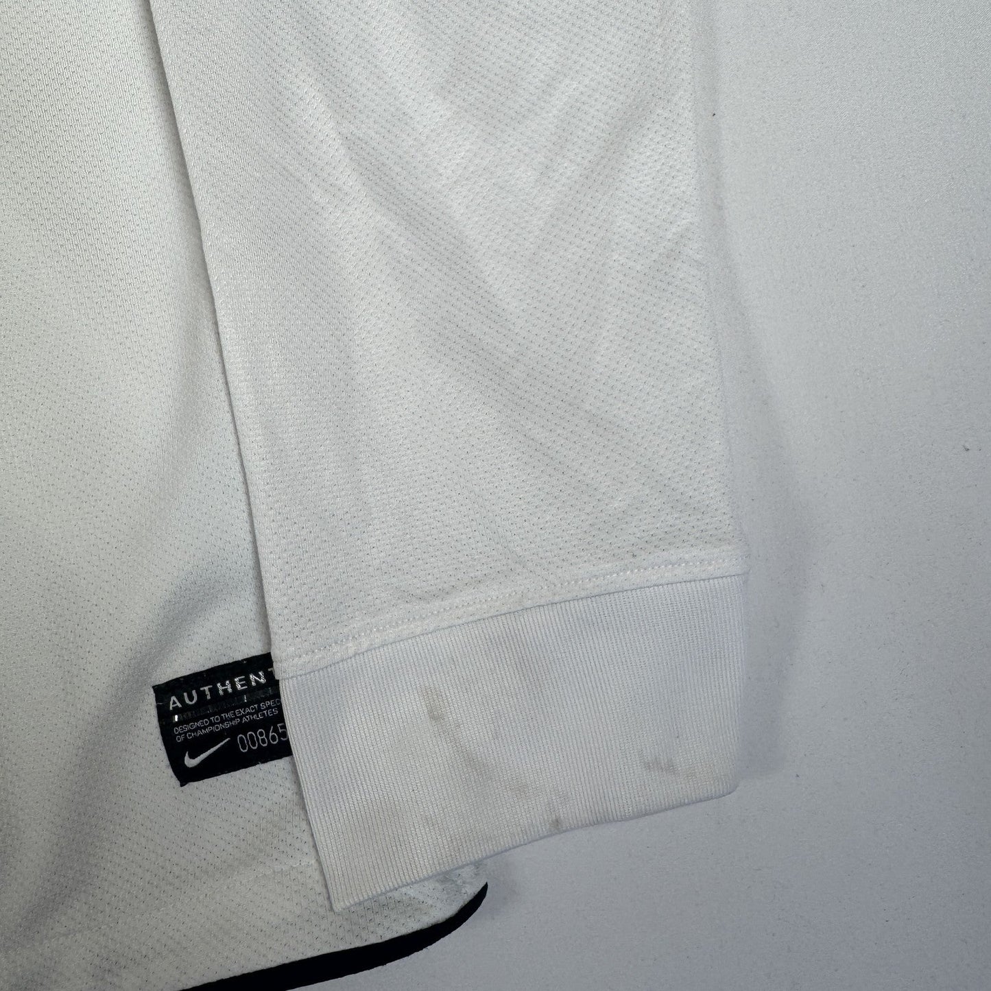 Manchester United 2010/2011/2012 Away Long Sleeve Football Shirt Medium