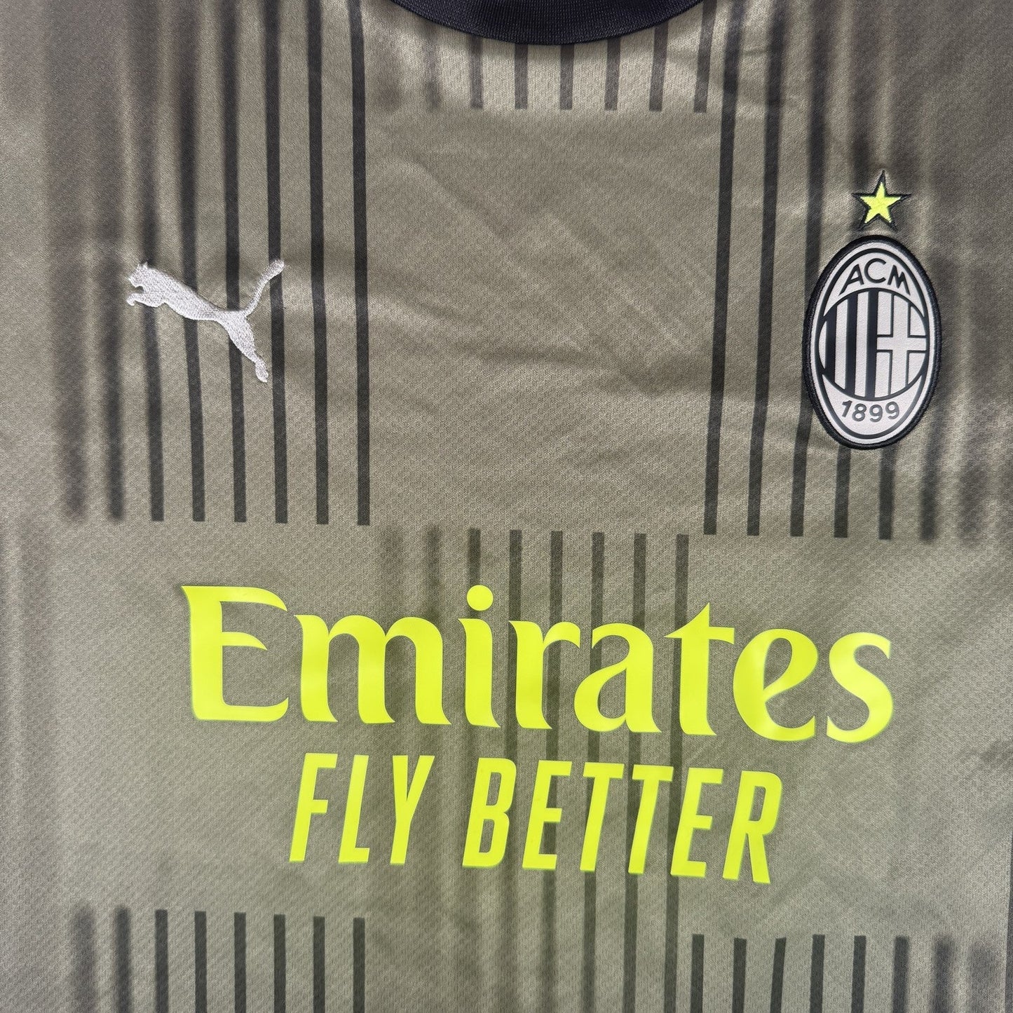 AC Milan 2022/2023 Third Football Shirt  XL