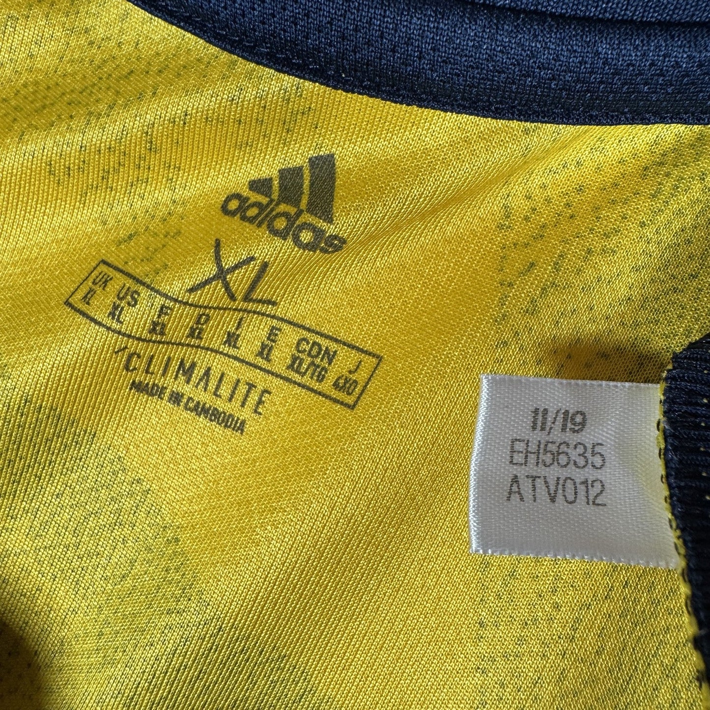 Arsenal 2019/2020 Away Football Shirt  XL