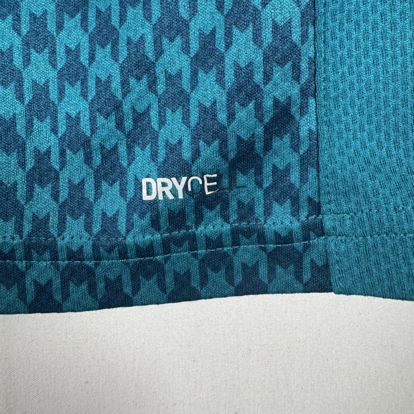 AC Milan 2020/2021 Third Football Shirt  Medium