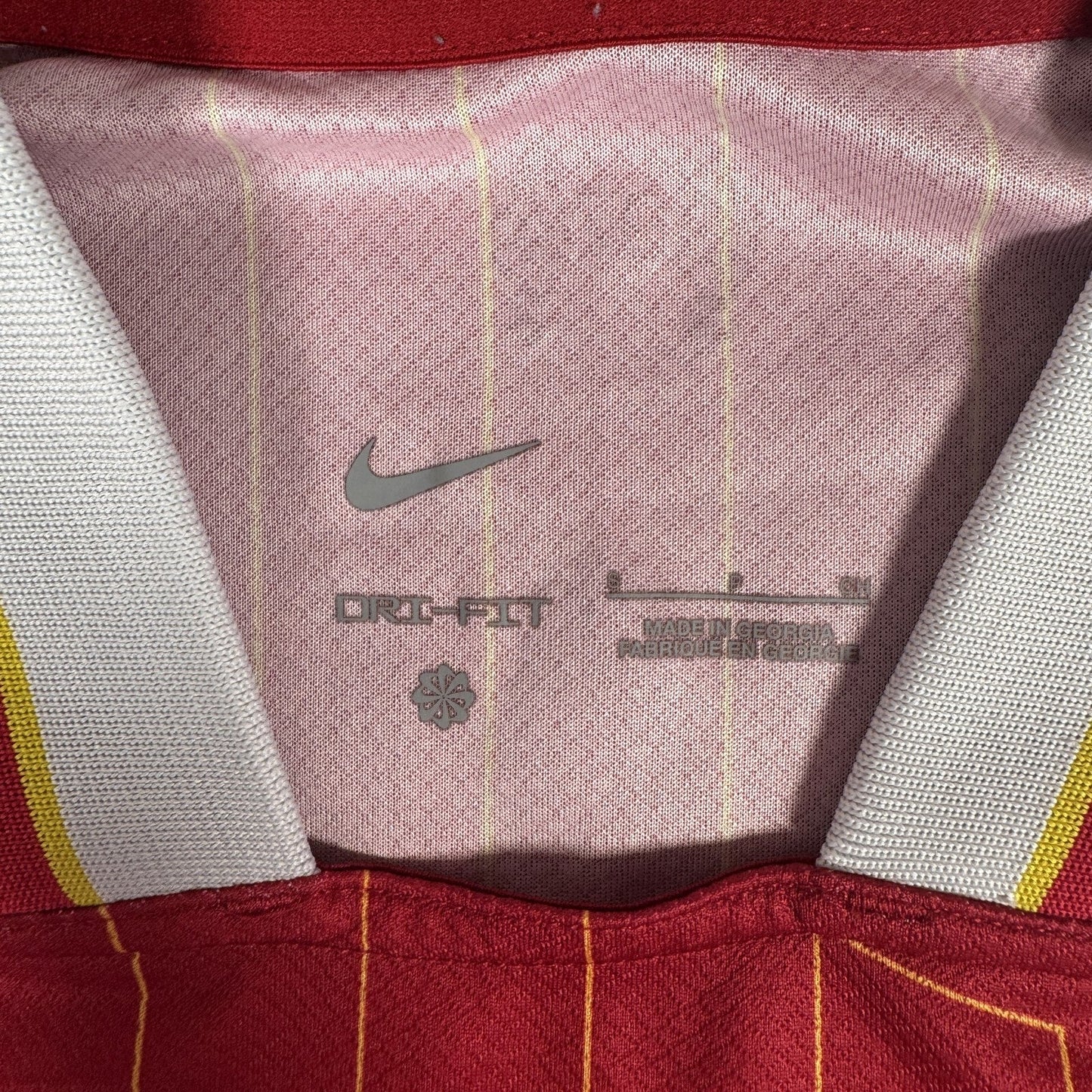 SALAH 11 Liverpool 2024/2025 Home Football Shirt  Small