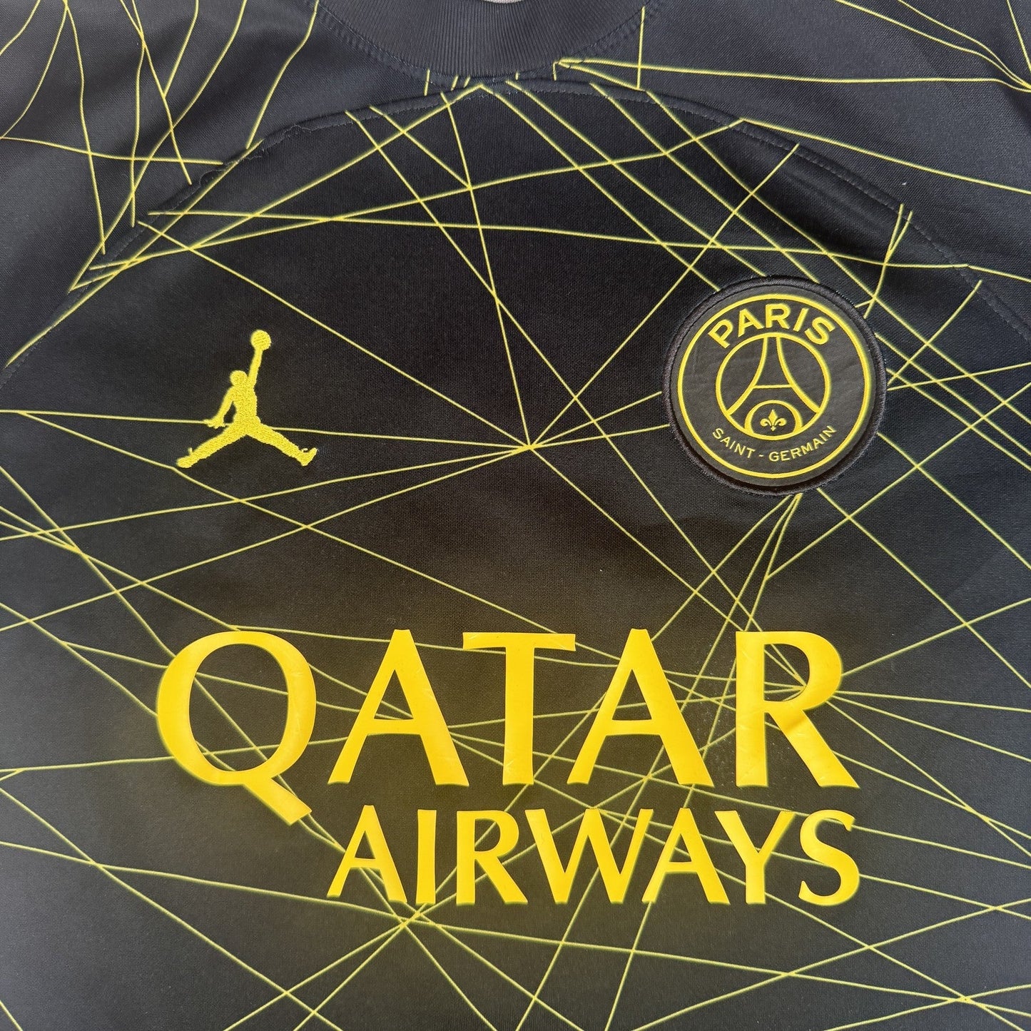 MBAPPE 7 PSG Paris Saint-Germain 2022/2023 Fourth Football Shirt Small