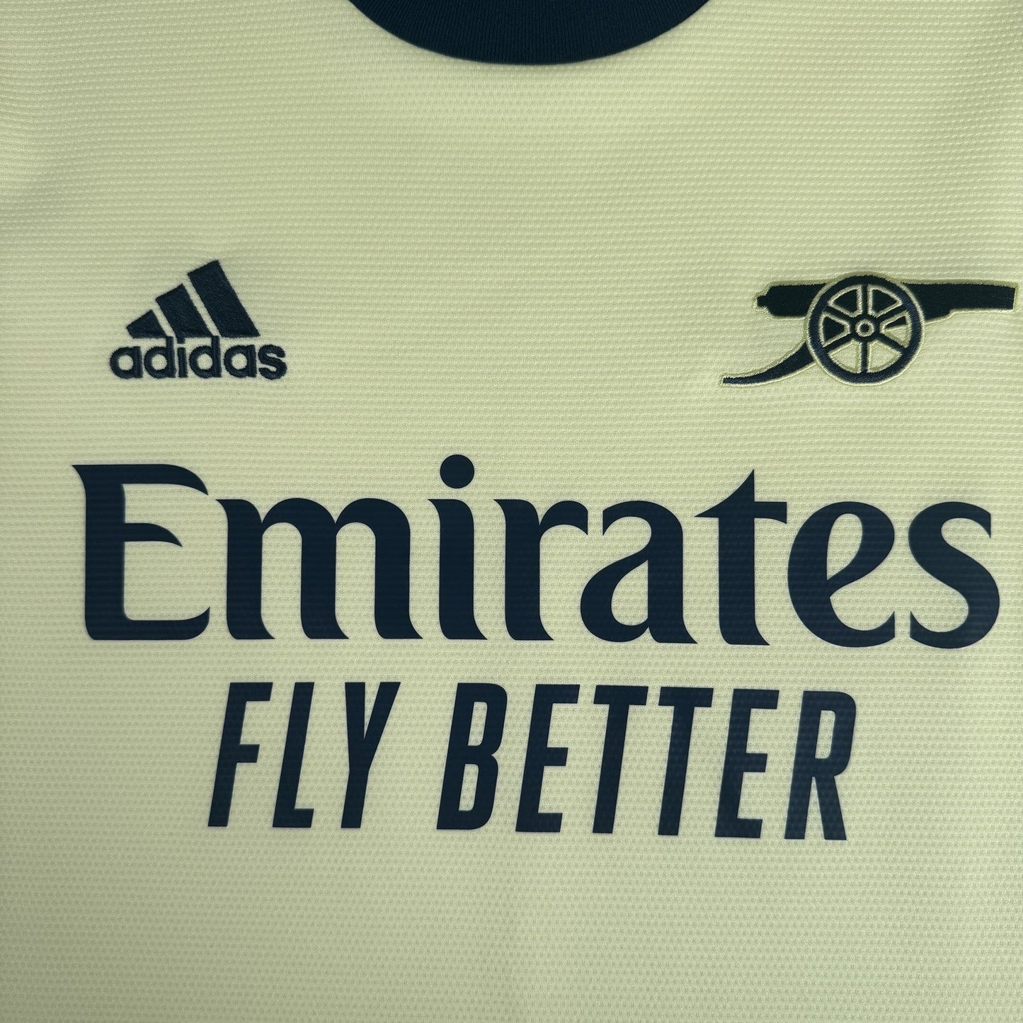 Arsenal 2021/2022 Away Football Shirt Large