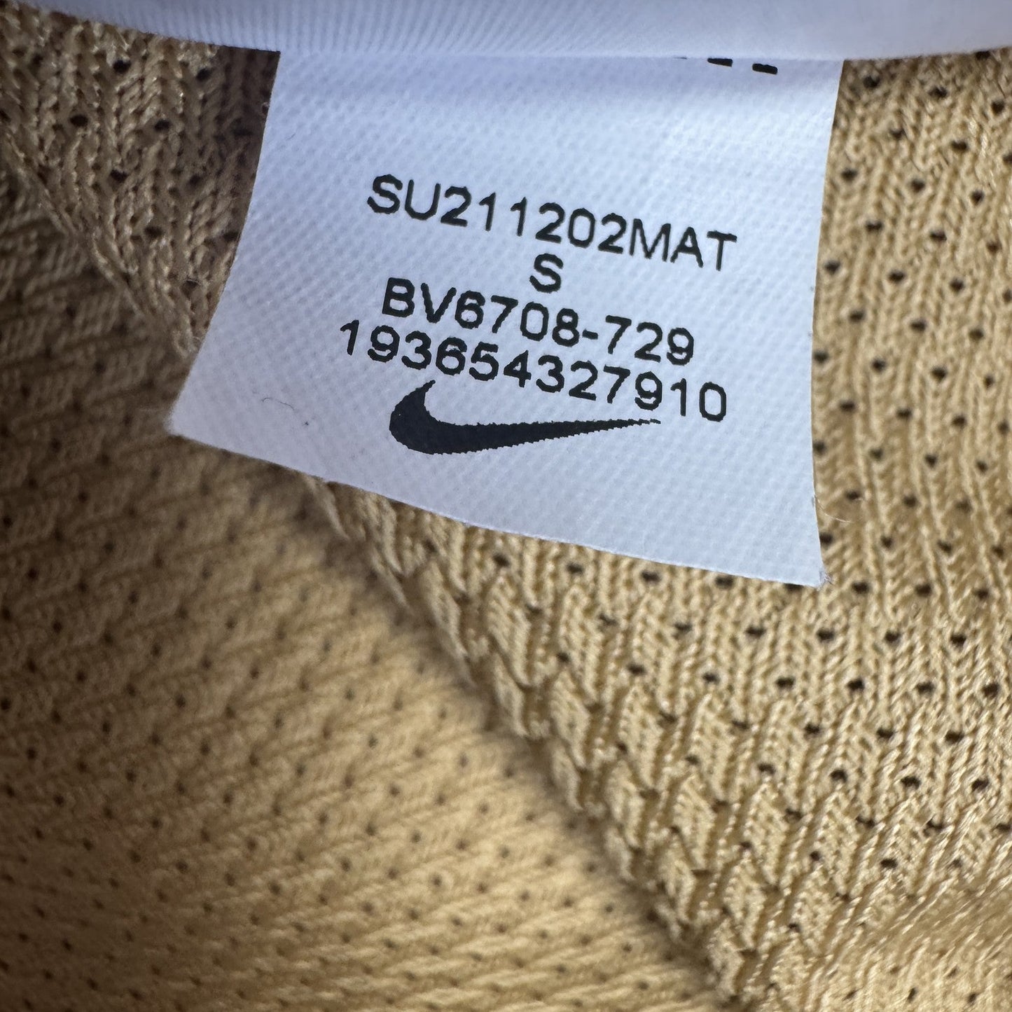 FC Utrecht 2021/2022 Third Football Shirt  Small