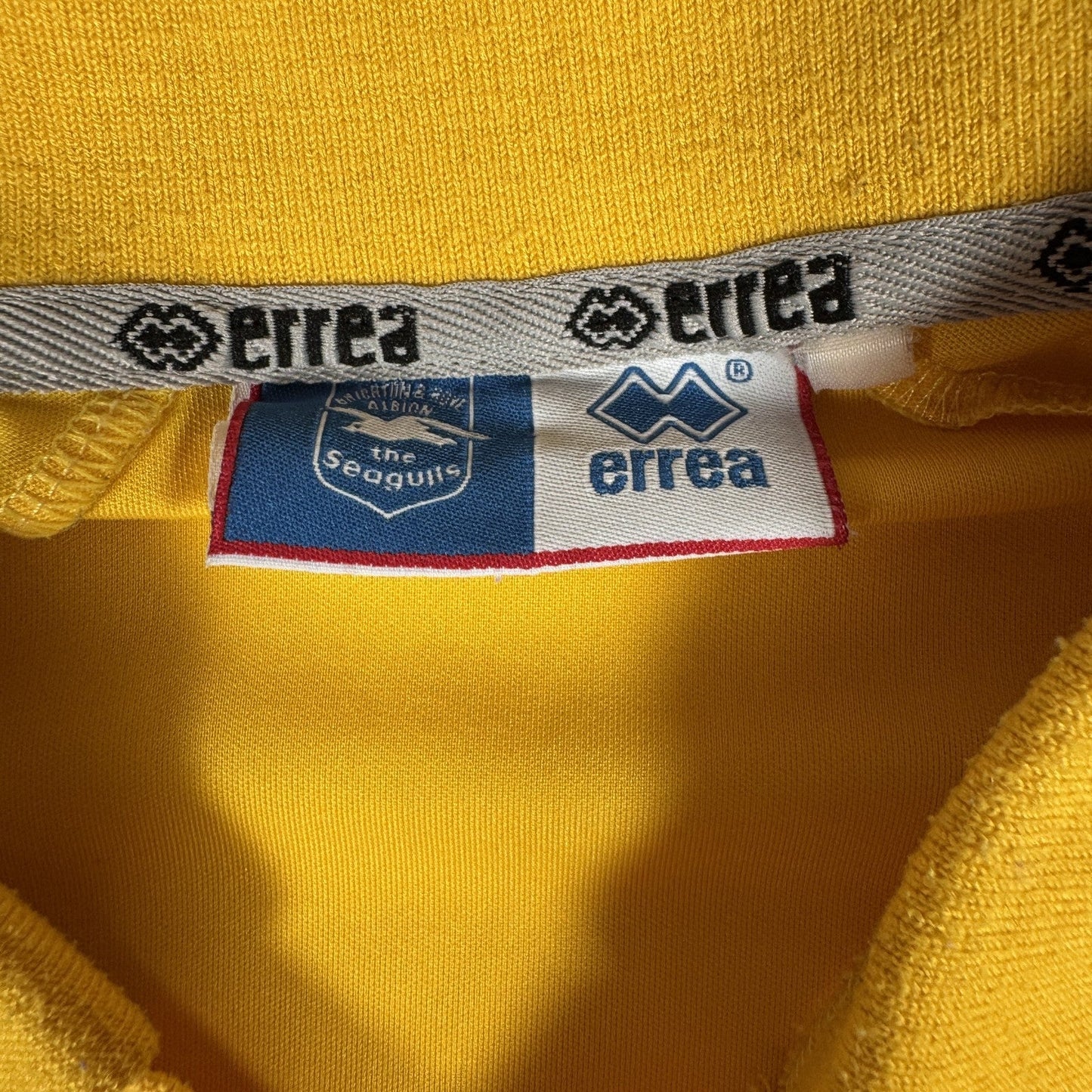 Brighton & Hove Albion 2003/2004/2005 Away Football Shirt Small