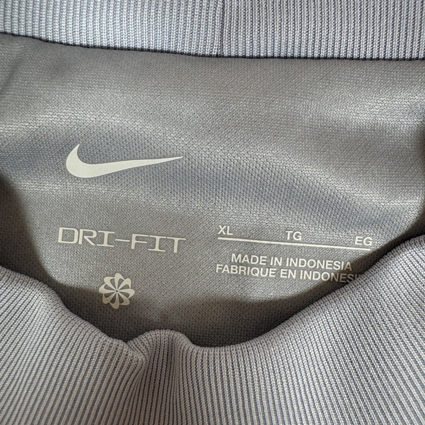 Chelsea 2021/2022 Goalkeeper Football Shirt  XL