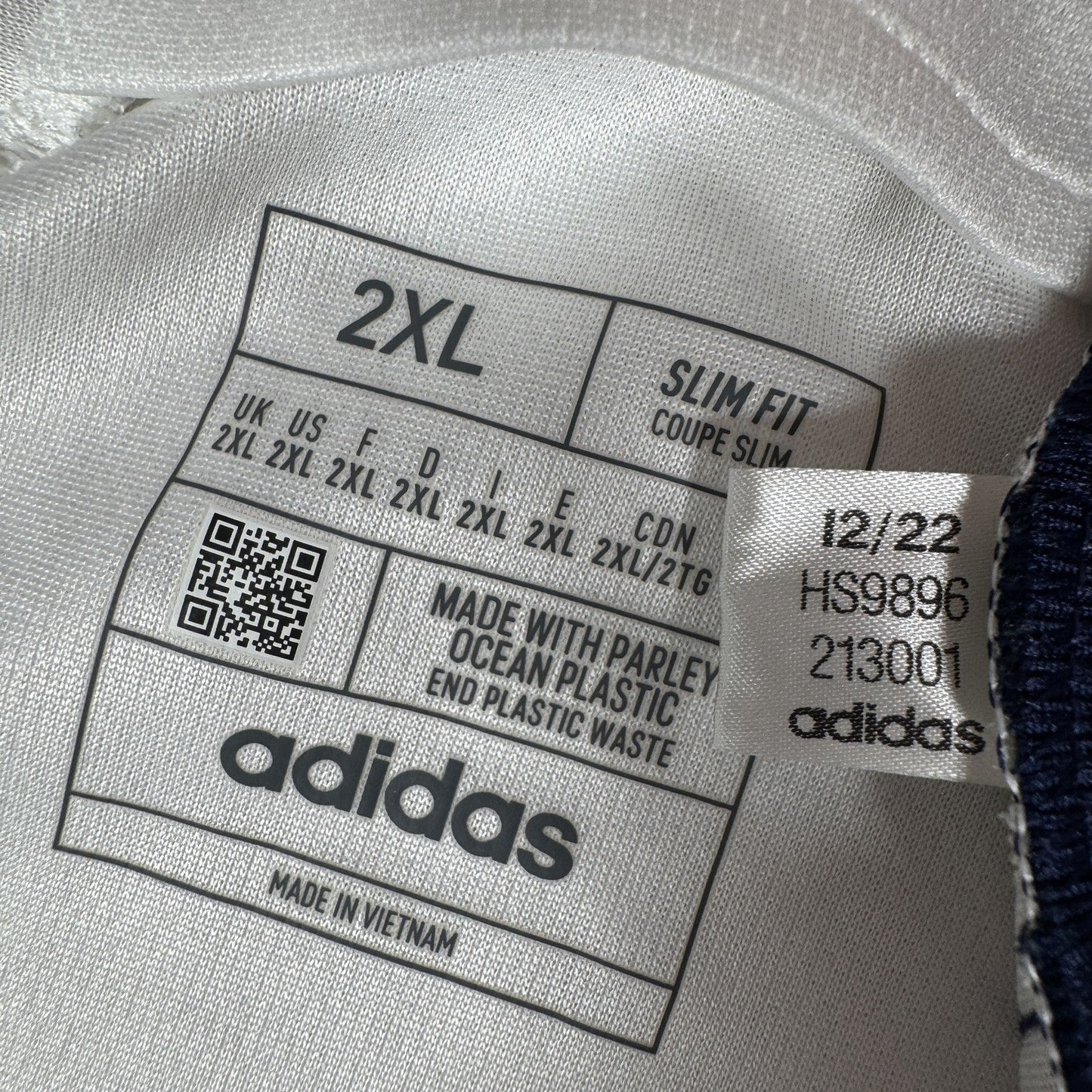 Italy 2023/2024 Away Football Shirt  XXL 2XL