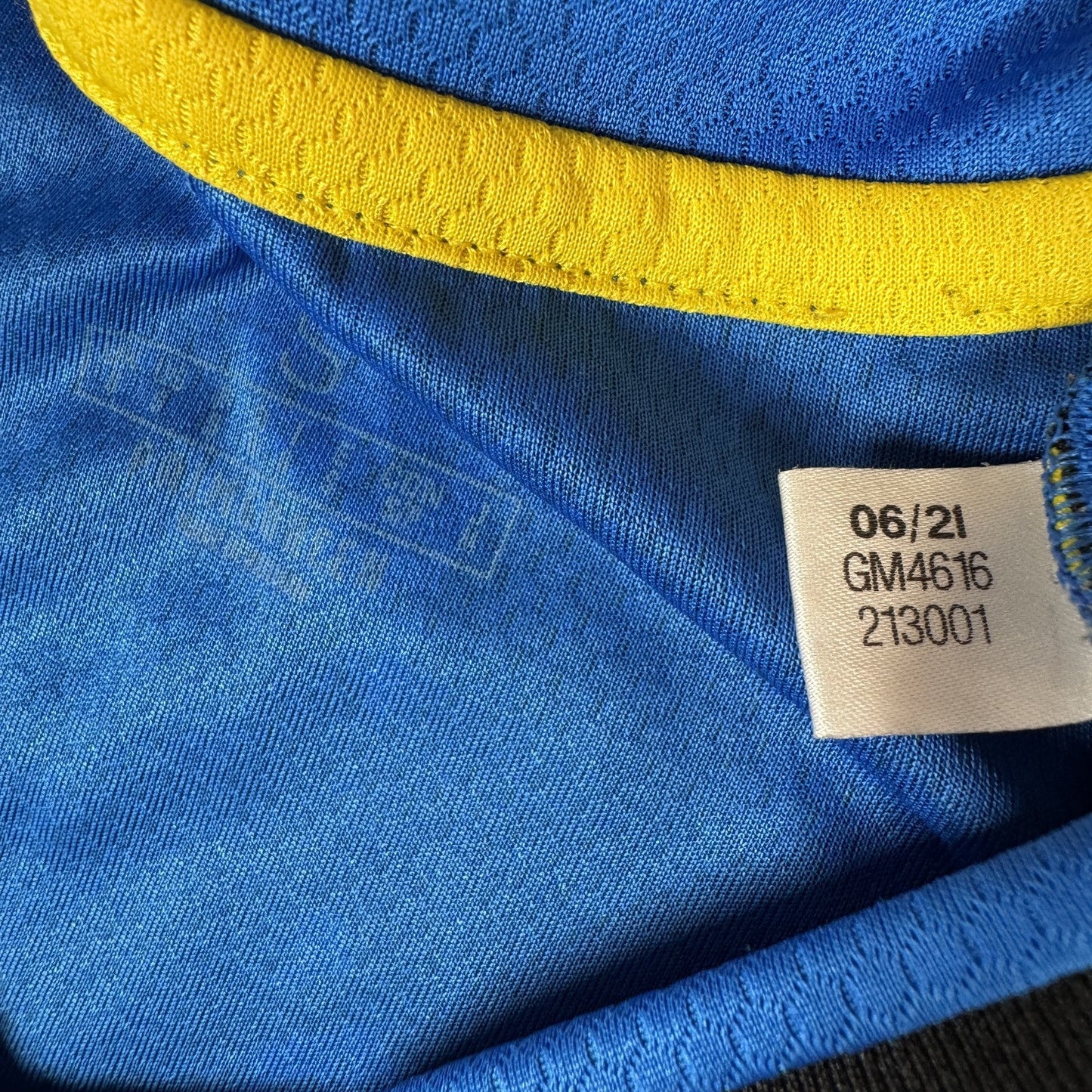 Manchester United 2021/2022 Third Football Shirt  Small