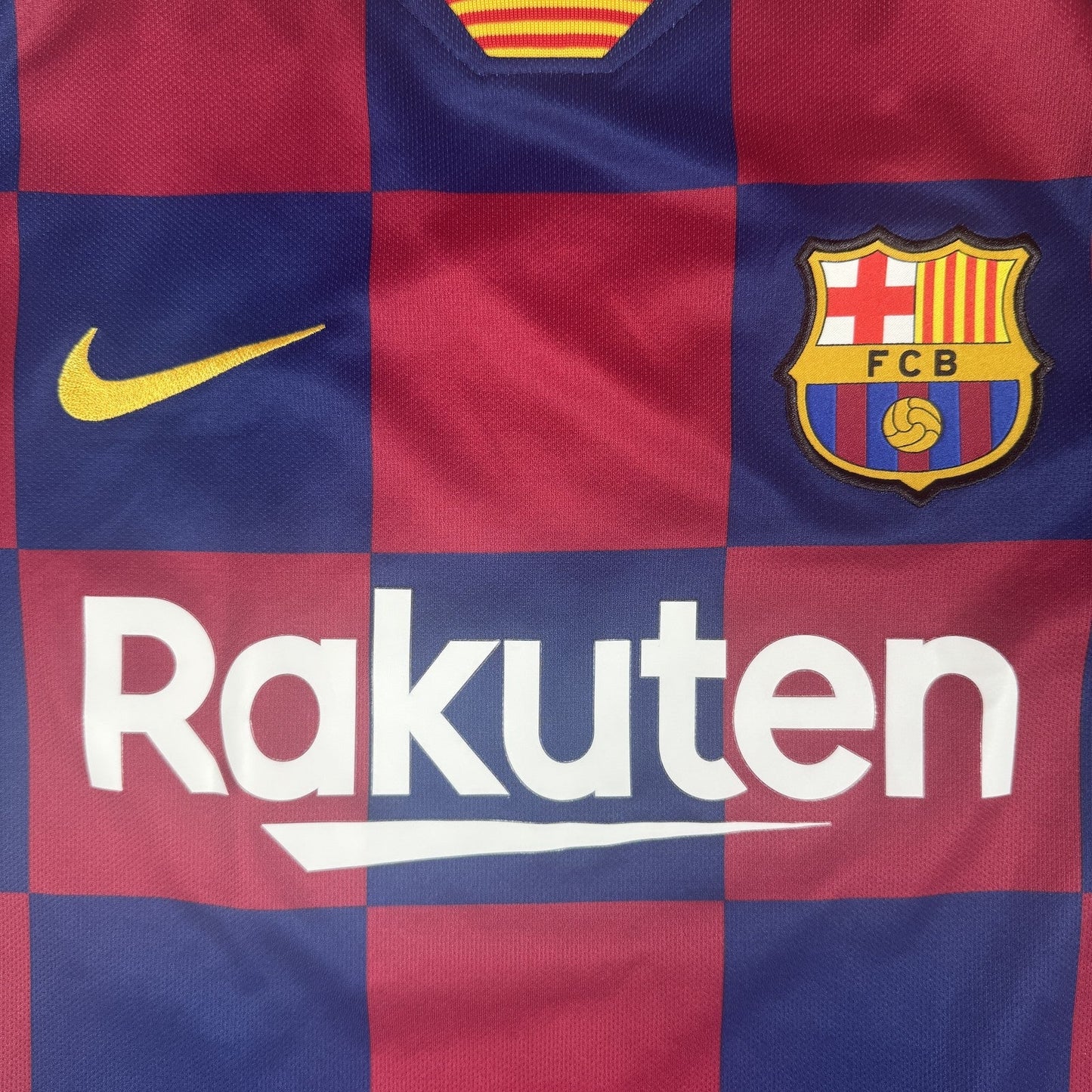 MESSI 10 Barcelona 2019/2020 Home Football Shirt  Small