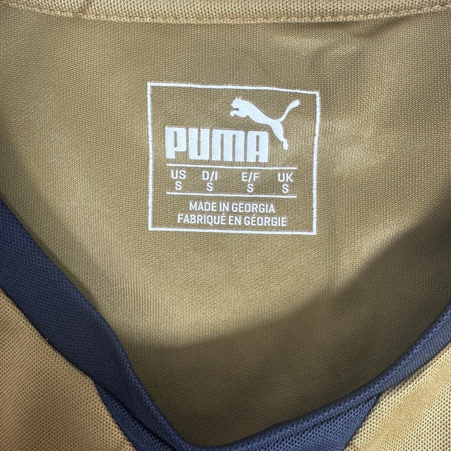 Arsenal 2015/2016 Away Football Shirt  Small