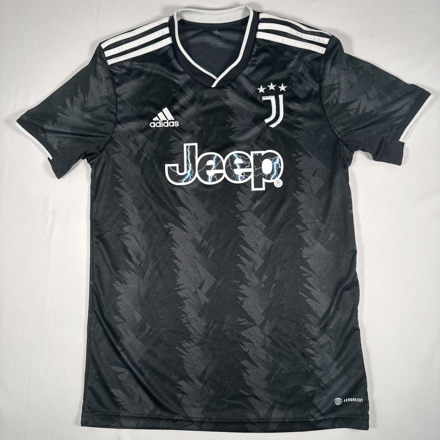 Juventus 2022/2023 Away Football Shirt  Men’s Small