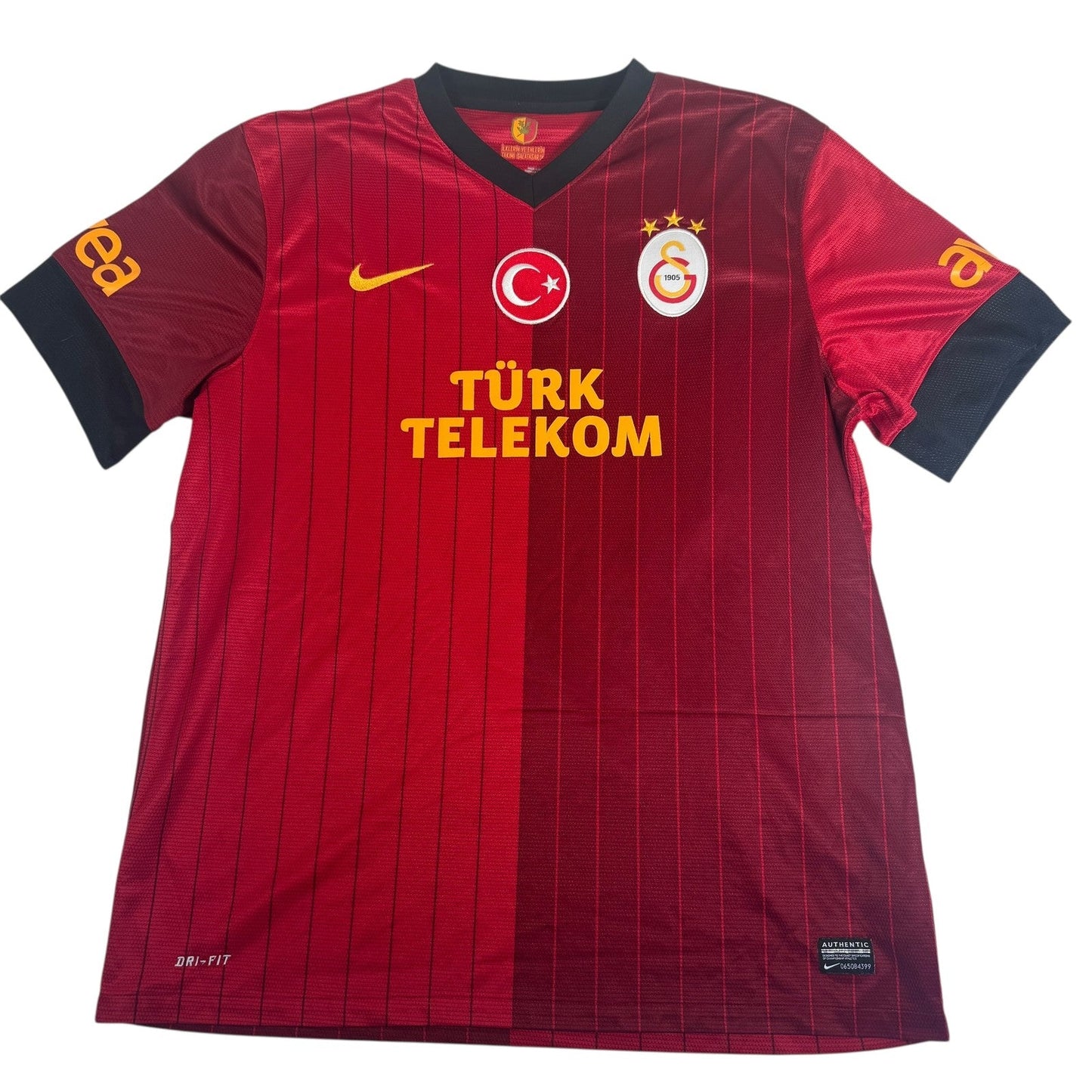 Galatasaray 2012/2013 Third Football Shirt  XL