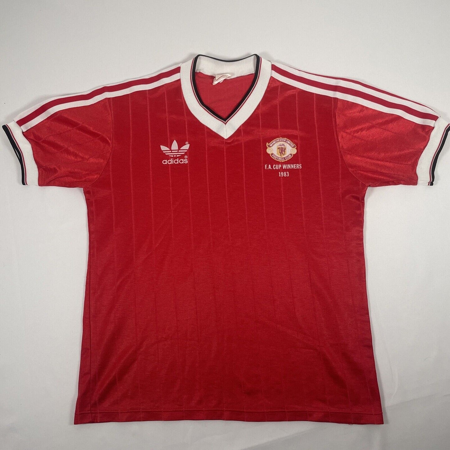 Manchester United 1983/1984 FA Cup Winners Home Football Shirt Medium