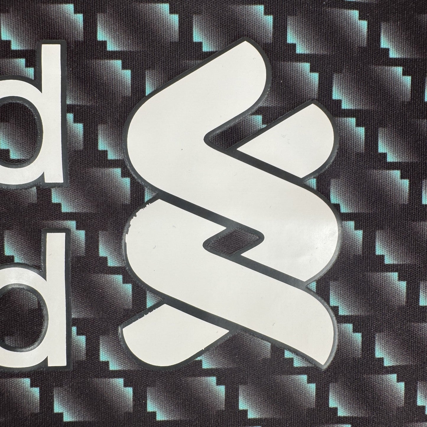 Liverpool 2019/2020 Third Football Shirt  XL