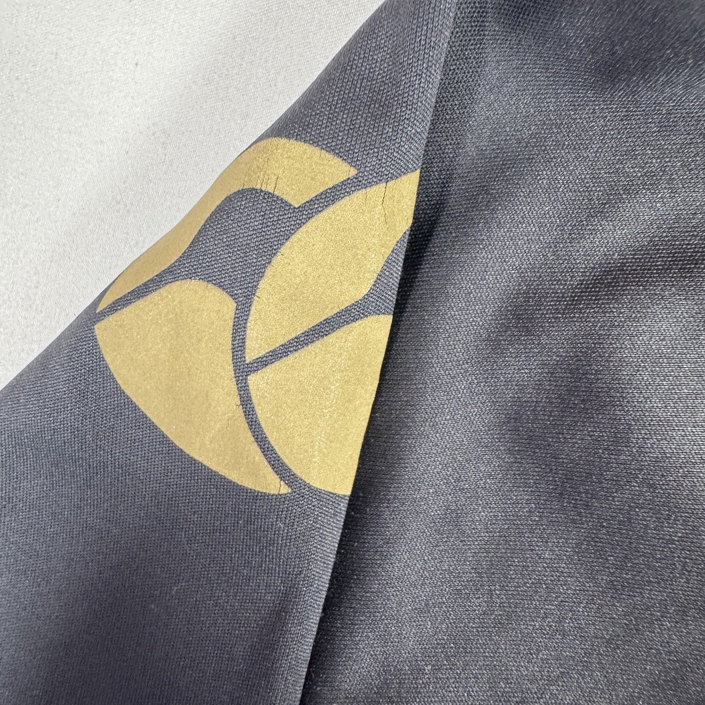 Portsmouth 2008/2009 Third Football Shirt  Large