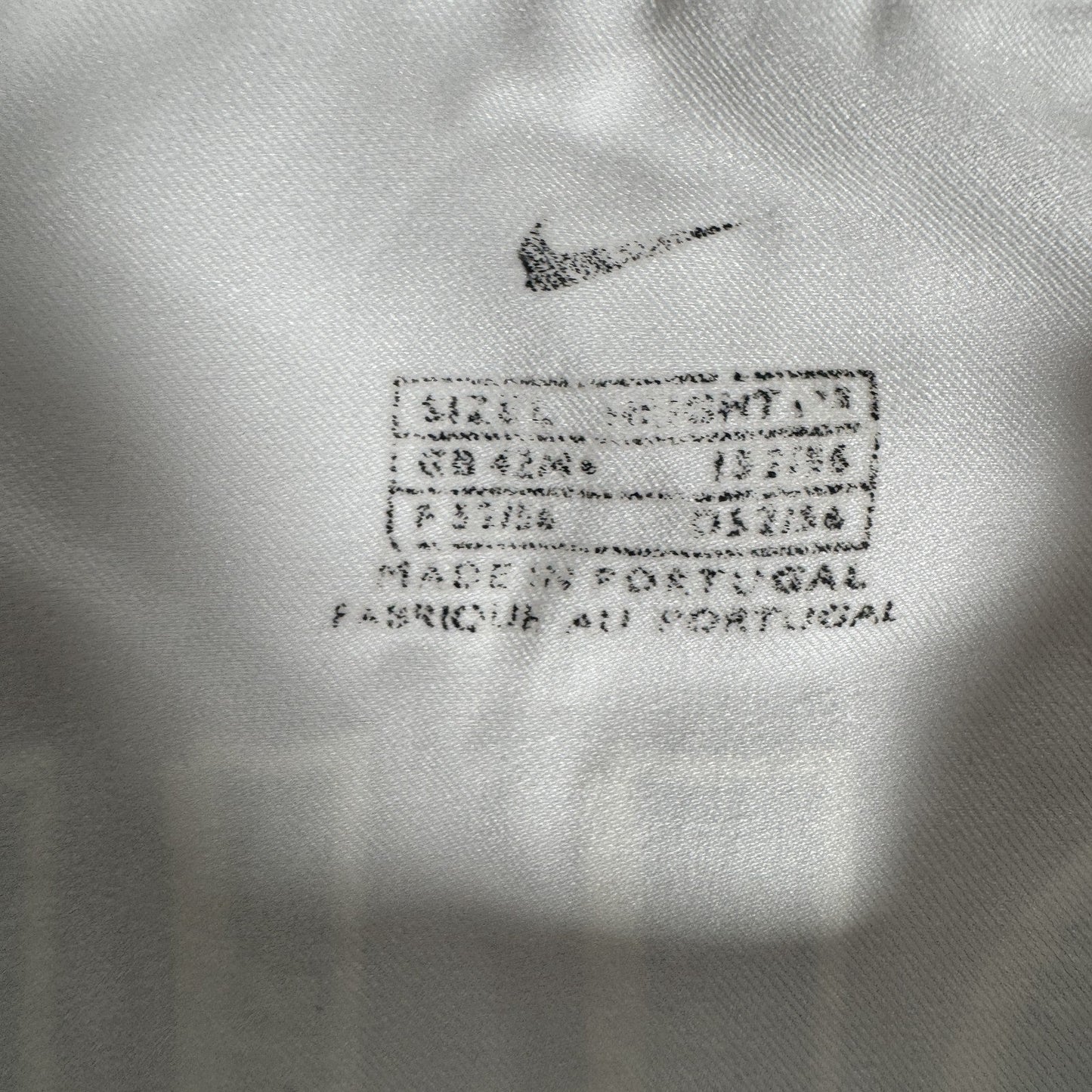 VIDUKA 9 Leeds United 2002/2003 Home Football Shirt  Large