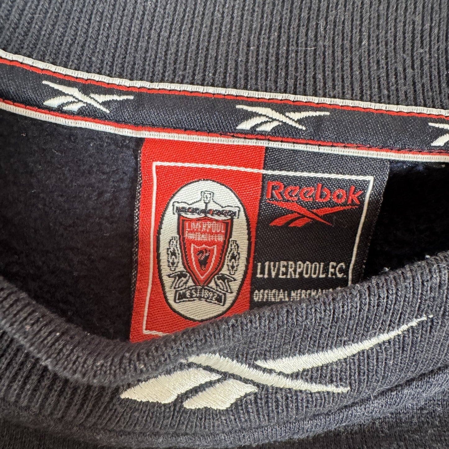 Liverpool 1996/1997 Reebok Training Sweatshirt  Medium