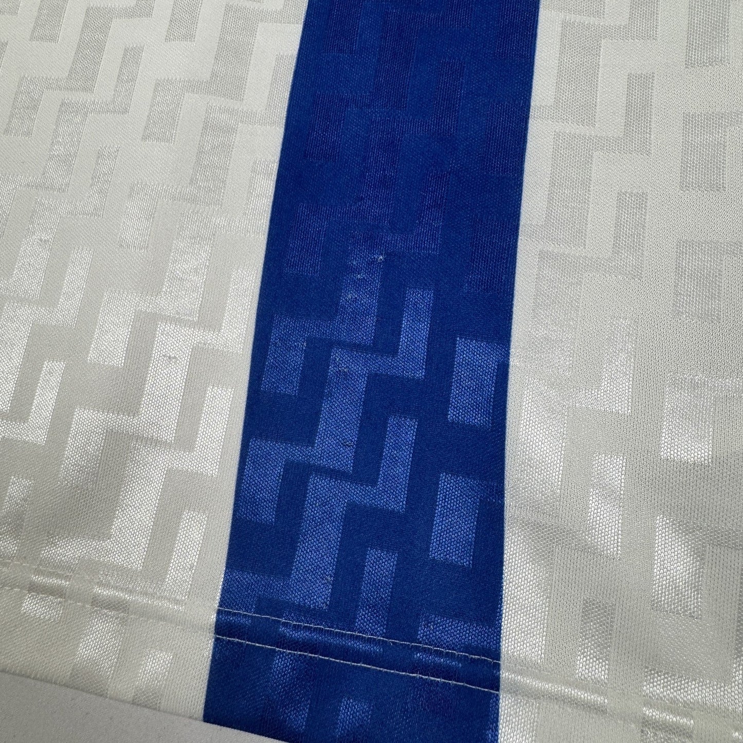 Italy 1996/1997/1998 Training Football Shirt  Medium