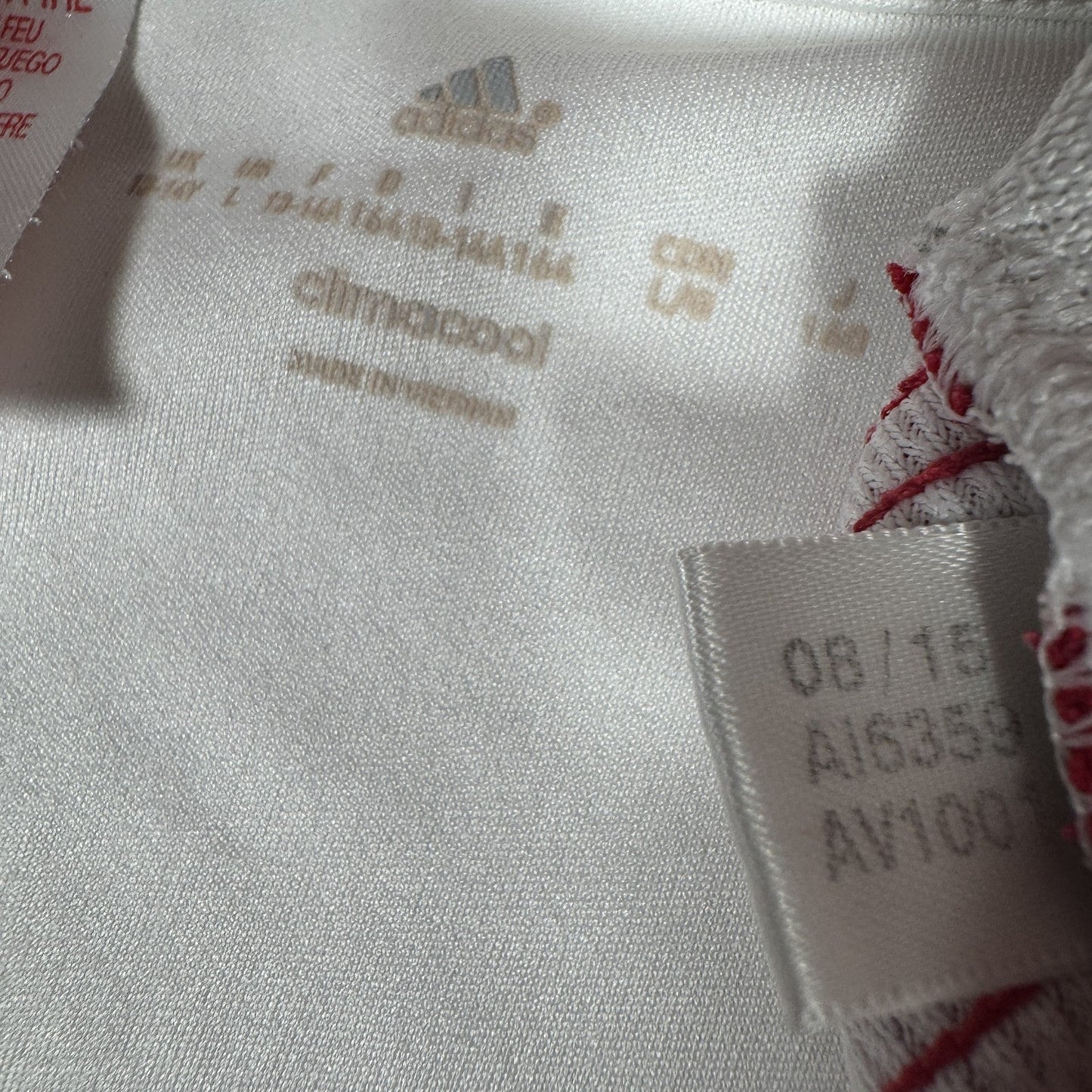 Manchester United 2015/2016 Away Long Sleeve Football Shirt Childs 13-14 Years