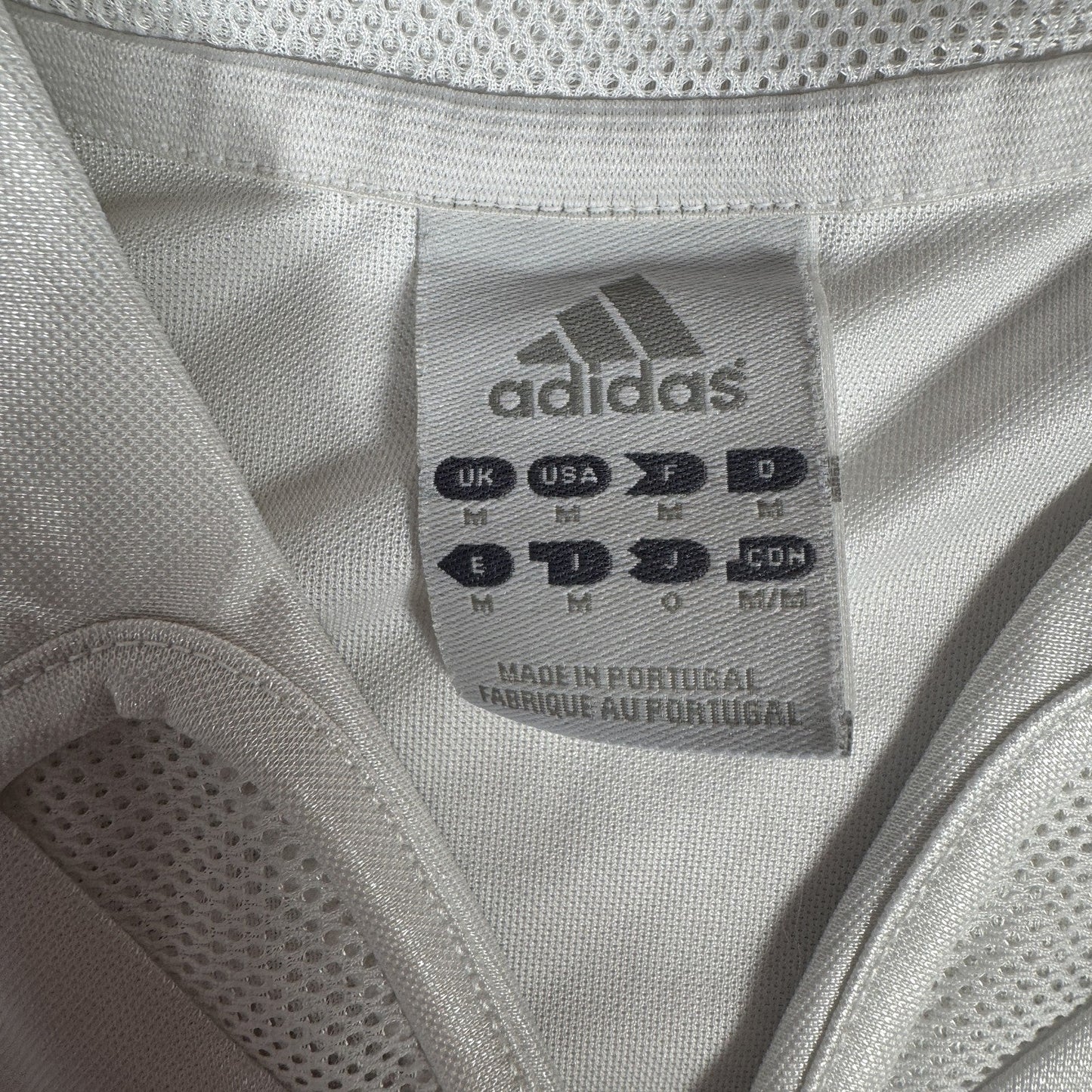 Real Madrid 2004/2005 Home Football Shirt  Medium