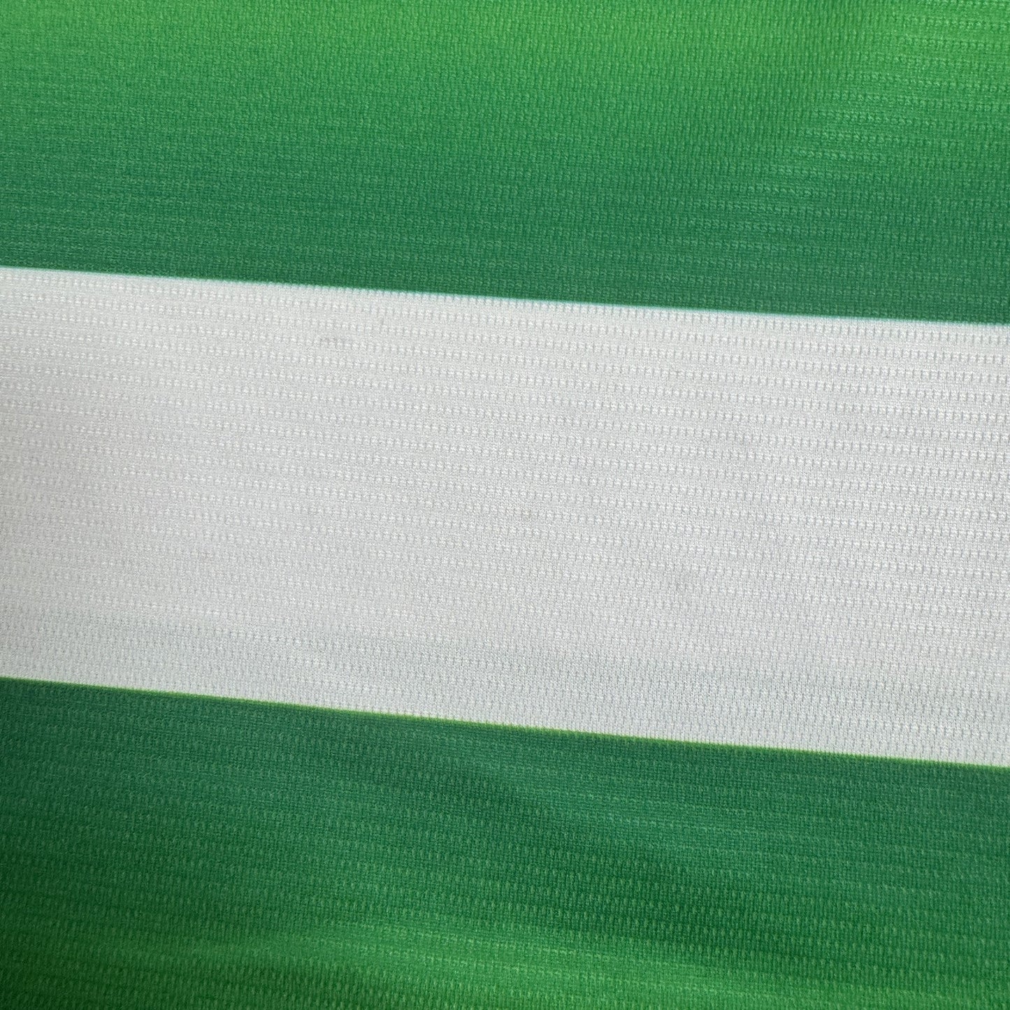 Celtic 2016/2017 Home Football Shirt  Medium